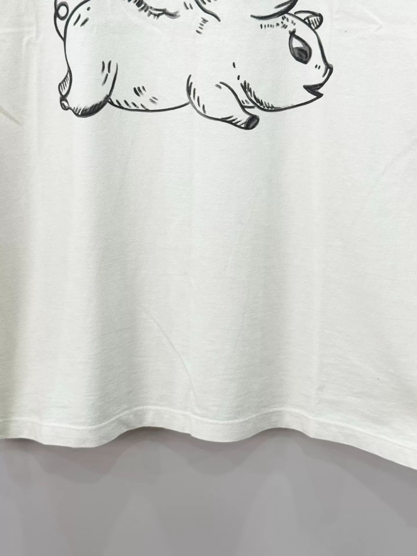 Gucci Gucci Flying Pig Print Short Sleeve XS Size XS / US 0-2 / IT 36-38 - 4 Thumbnail