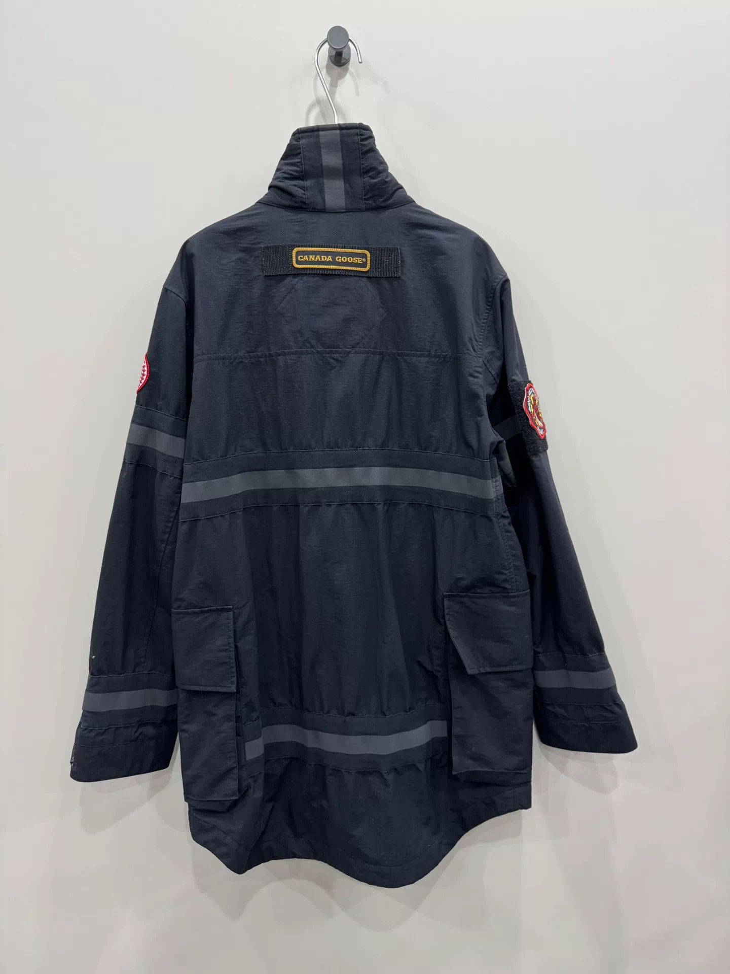 Canada Goose Canada Goose Co-Branded Jacket Size US M / EU 48-50 / 2 - 2 Thumbnail
