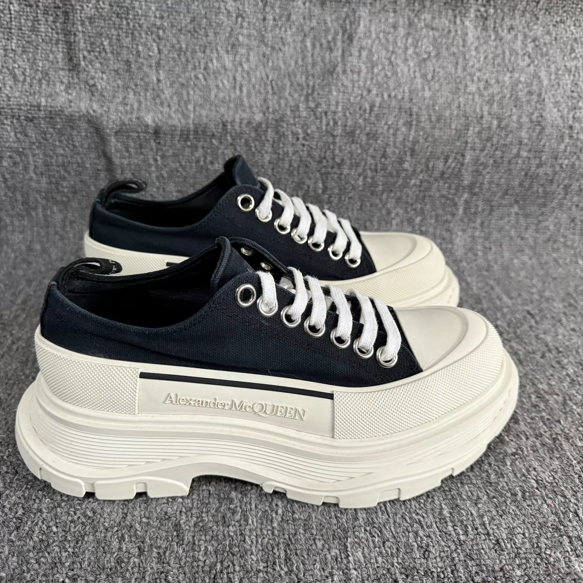 Alexander McQueen Alexander McQueen Platform Canvas Shoes Size US 6 / IT 36 - 5 Thumbnail