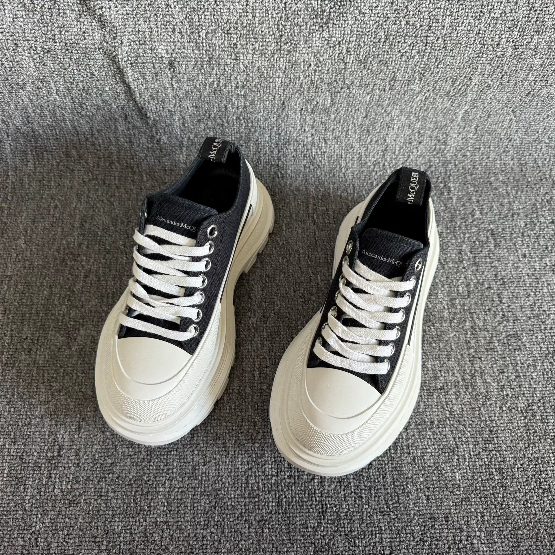 Alexander McQueen Alexander McQueen Platform Canvas Shoes 35 Size US 4 / IT 34 - 2 Thumbnail