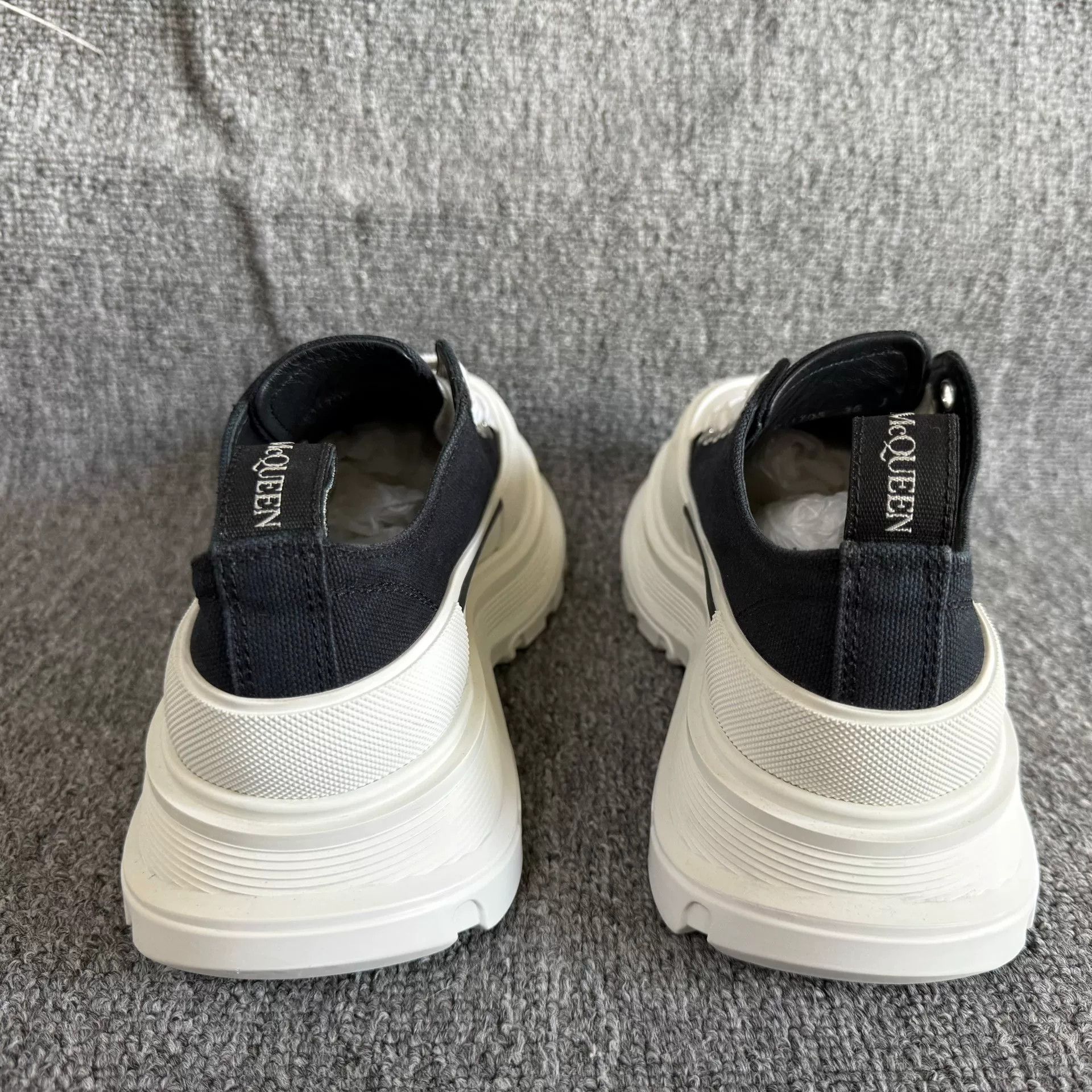 Alexander McQueen Alexander McQueen Platform Canvas Shoes 35 Size US 4 / IT 34 - 4 Thumbnail