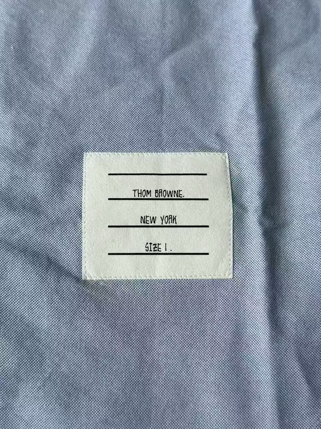 Thom Browne Thom Browne Blue Sleeve Badge Shirt Size US S / EU 44-46 / 1 - 5 Thumbnail