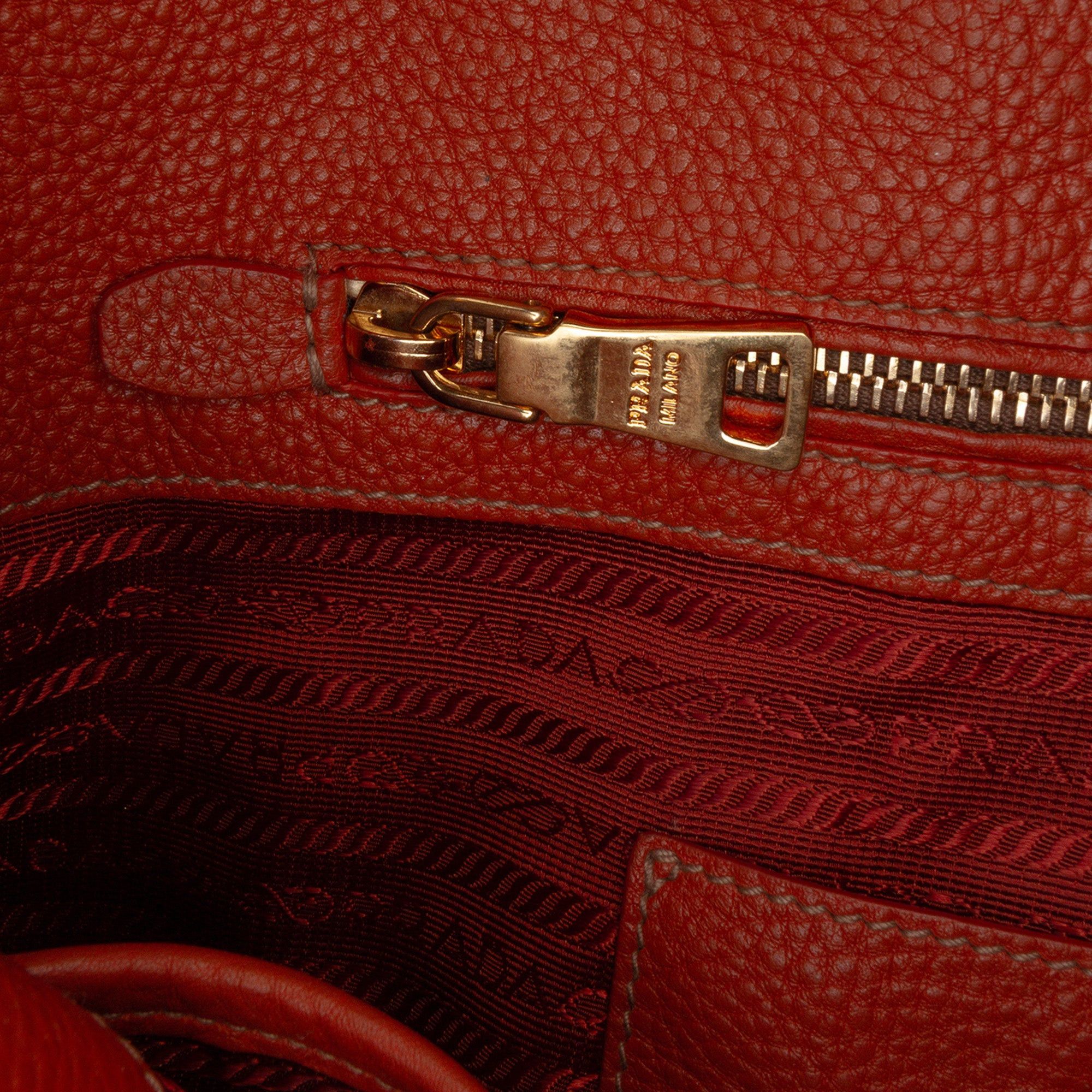 Prada Vitello Daino Side Zip Shopper Tote Size ONE SIZE - 8 Thumbnail