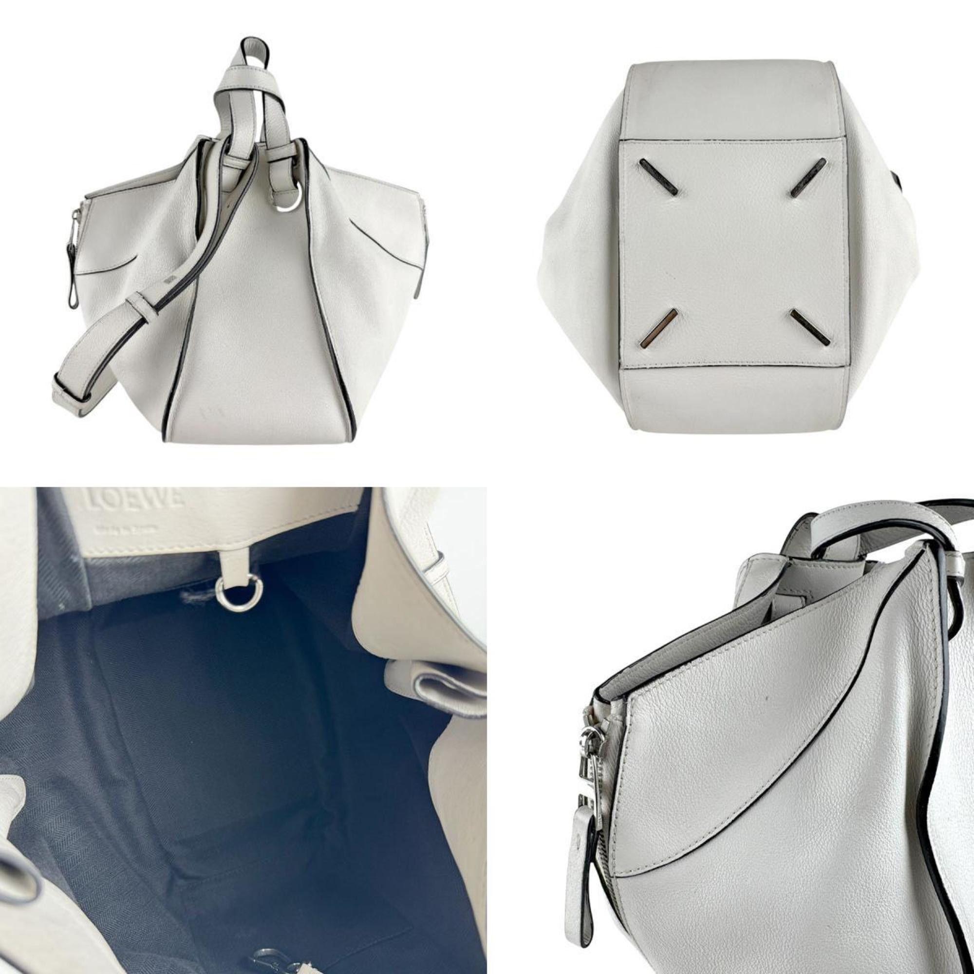 Loewe LOEWE Hammock Shoulder Bag in White Leather for Women (z8614) Size ONE SIZE - 3 Thumbnail