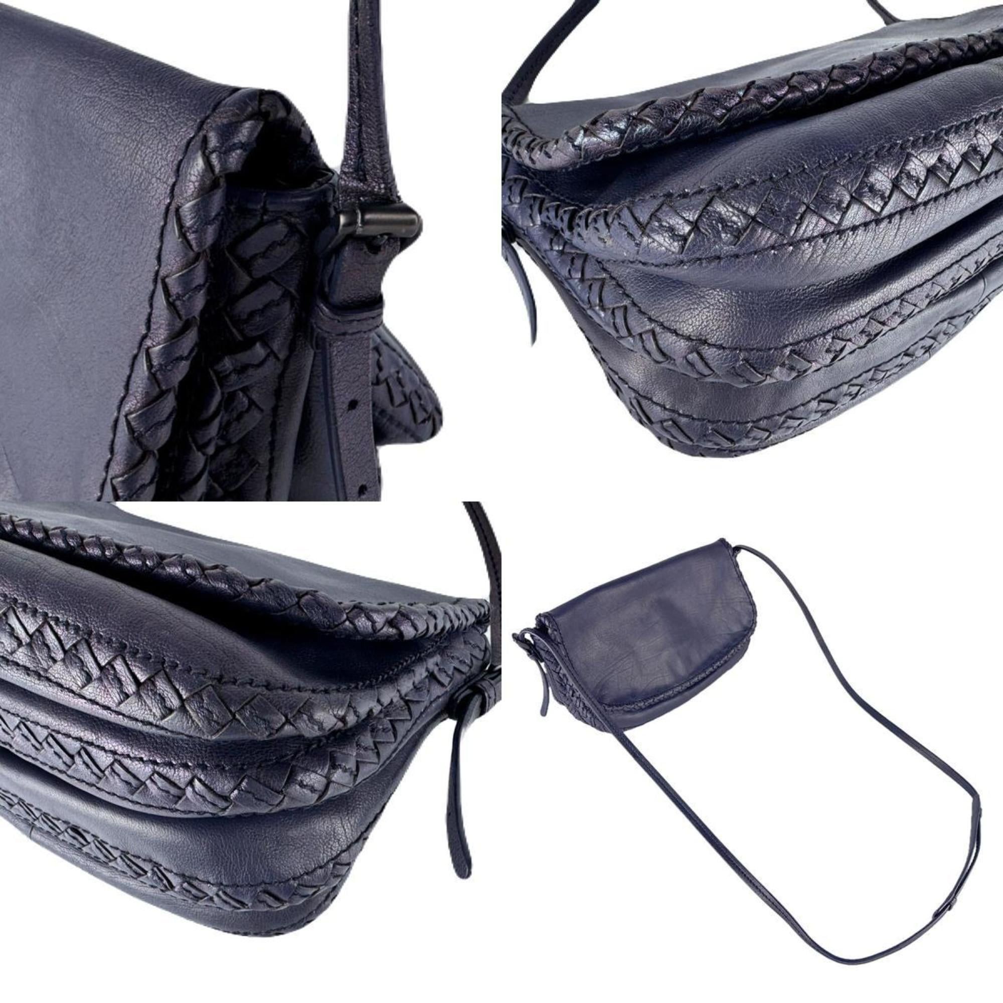 Bottega Veneta Bottega Veneta Women's Intrecciato Leather Shoulder Bag in Metallic Navy (z8622) Size ONE SIZE - 4 Thumbnail