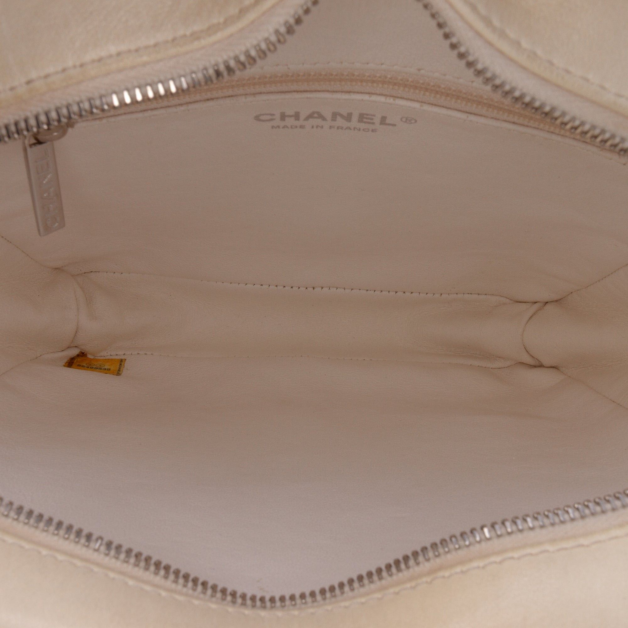 Chanel Tweed and Resin Zipped Shopping Bag Size ONE SIZE - 4 Thumbnail