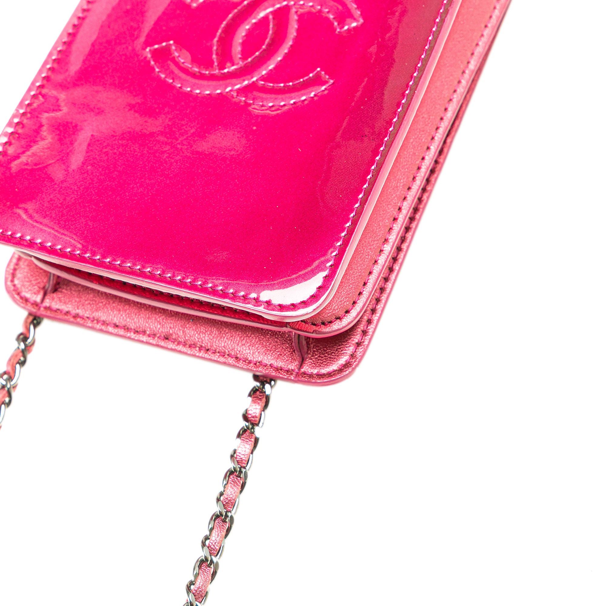 Chanel CC Patent Phone Holder Crossbody Size ONE SIZE - 8 Thumbnail