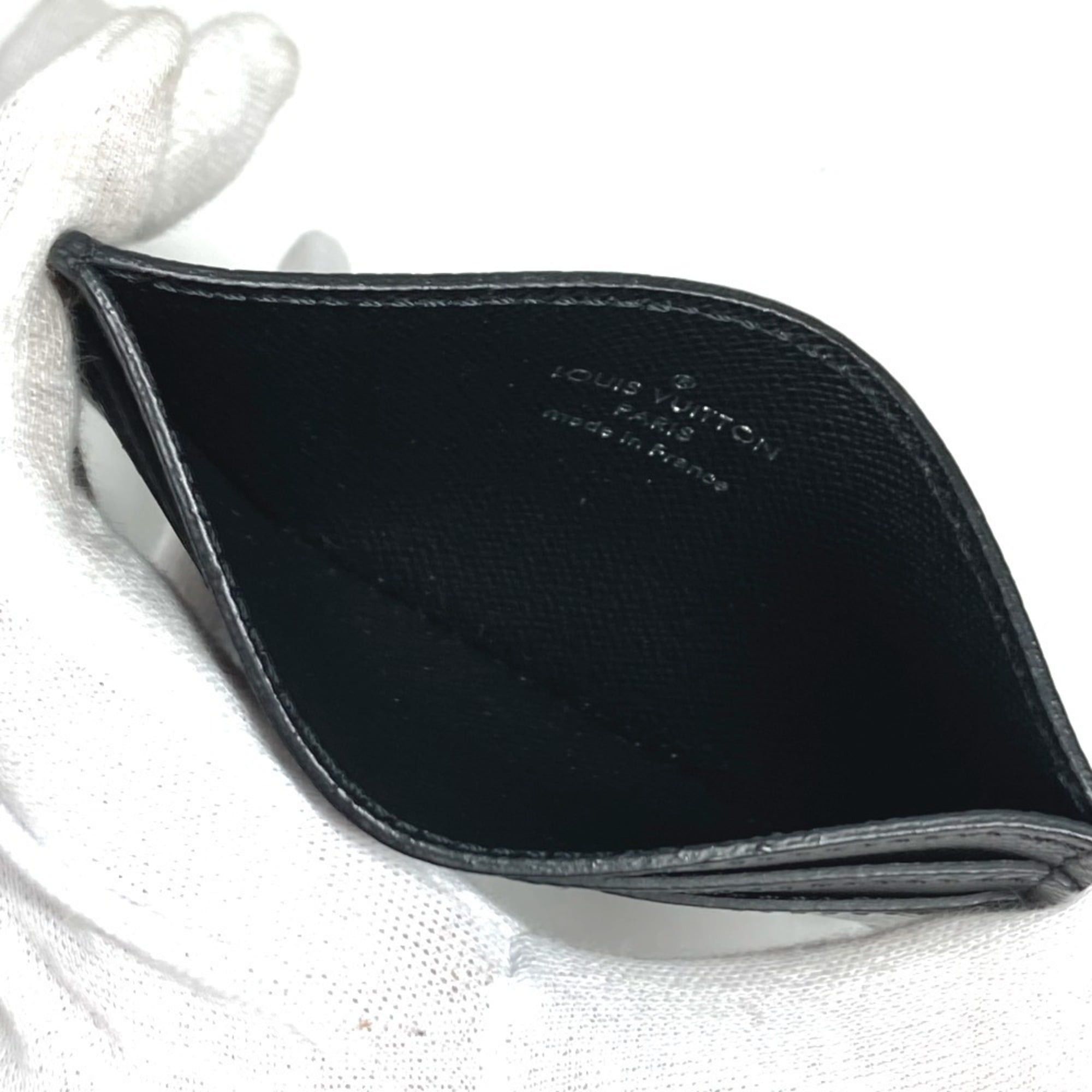 Louis Vuitton LOUIS VUITTON M32730 Taiga Porte Carte Double Business Card Case/Pass Case in Leather, Black, for Men and Women Size ONE SIZE - 3 Thumbnail