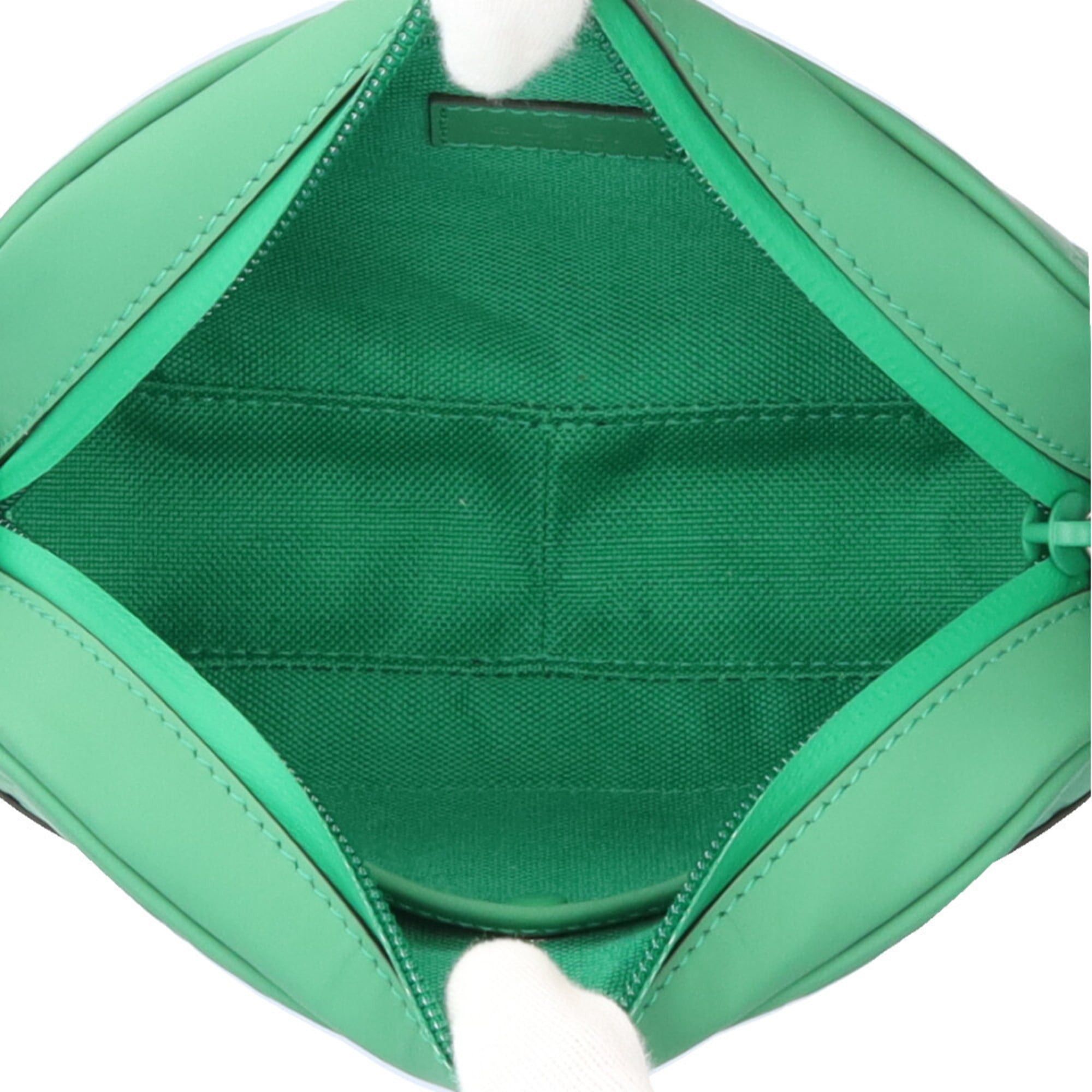 Gucci Pre-owned Gucci GG Rubber Effect Mini Shoulder Bag, Green, Women's, 771321. Size ONE SIZE - 6 Thumbnail