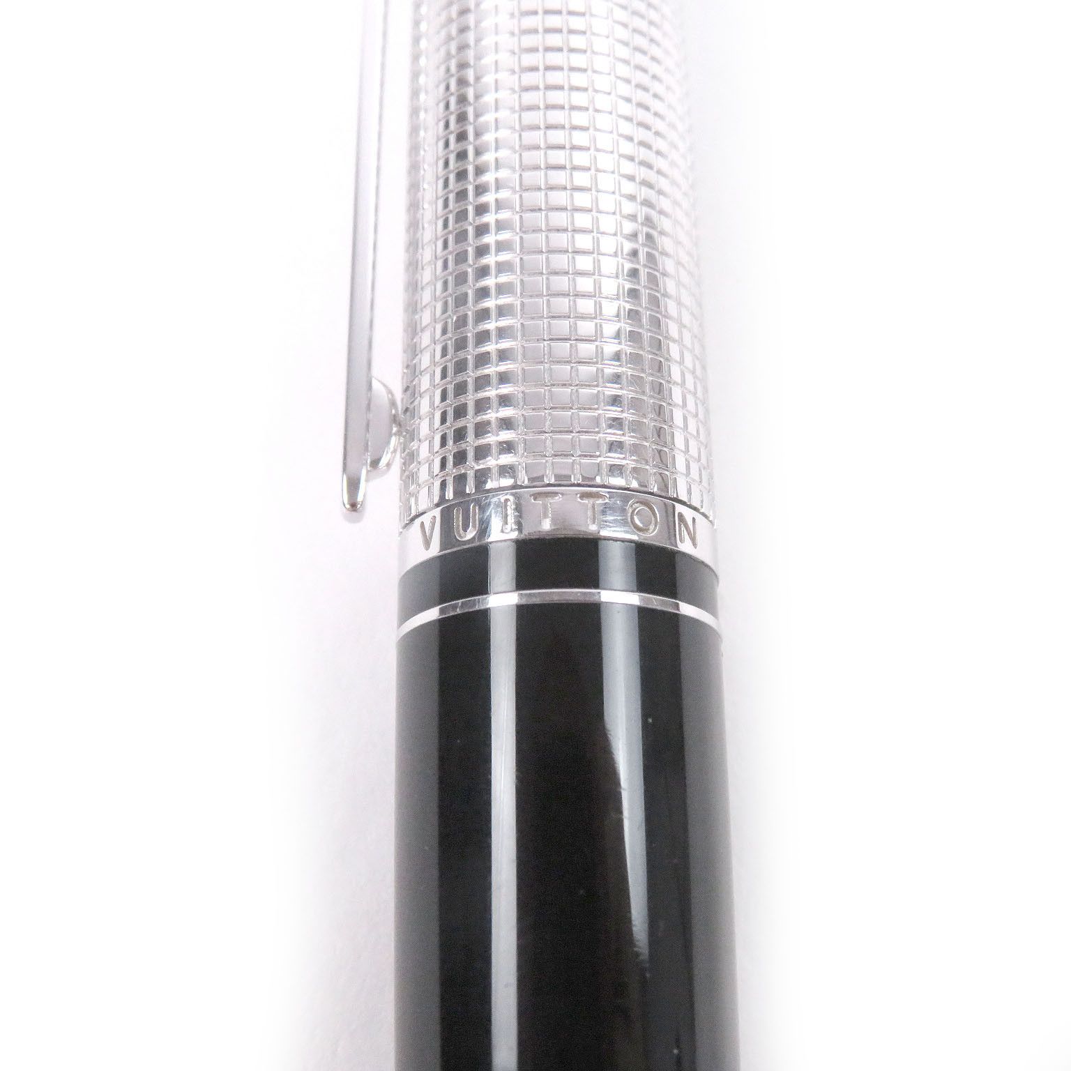 Louis Vuitton Louis Vuitton Louis Vuitton Dog Tracker Ballpoint Pen Precious Metal Pen DUTY FREE for USA Size ONE SIZE - 6 Thumbnail