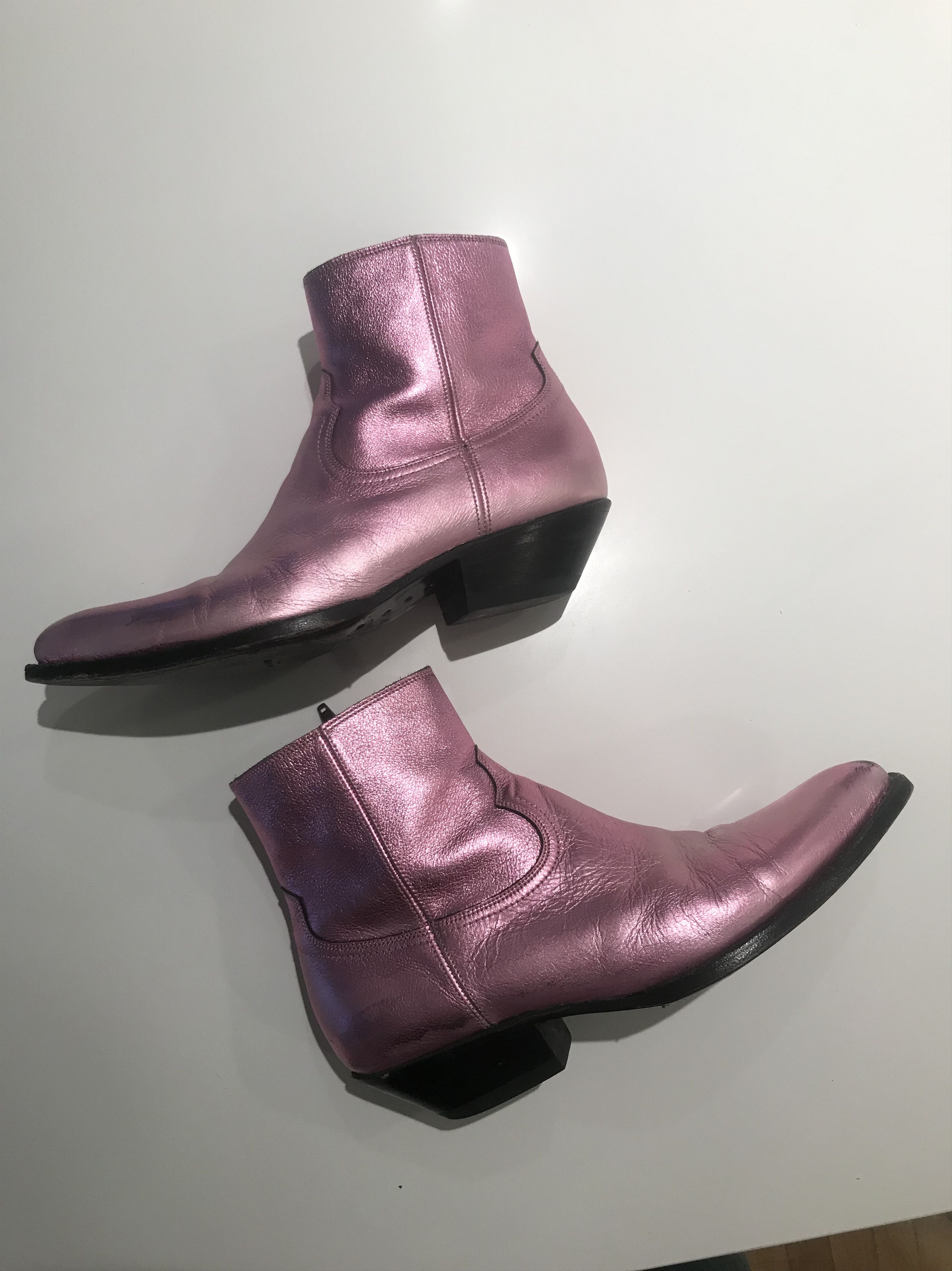 Pink metallic saint laurent boots best sale