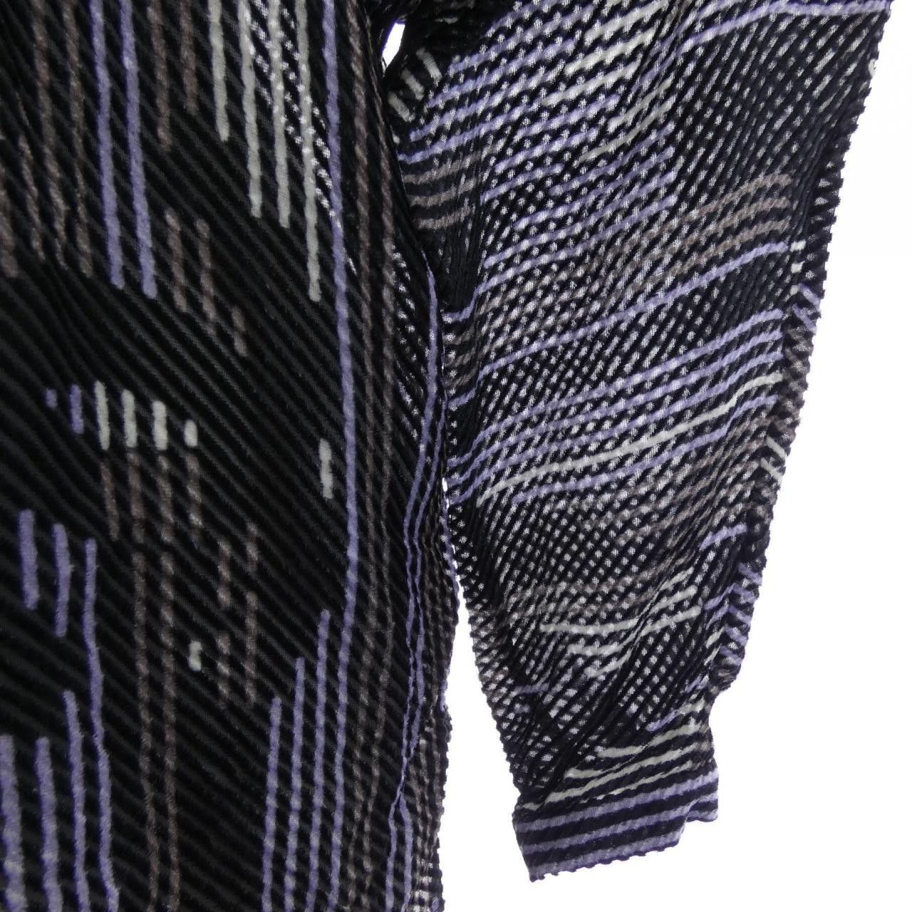 Chanel Chanel Chanel P75476V67175 Shirt Textile Tops P75476V67175 DUTY FREE for USA Size ONE SIZE - 7 Thumbnail