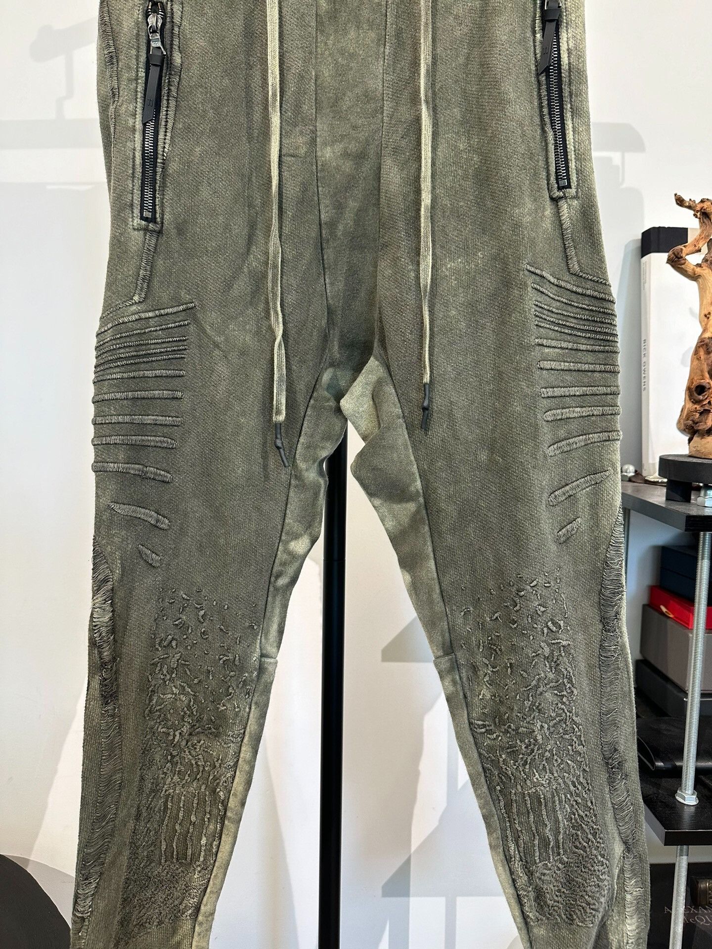 11 By Boris Bidjan Saberi Boris Bidjan Saberi 11by bbs P13 Sweatpants Size US 26 / EU 42 - 5 Thumbnail