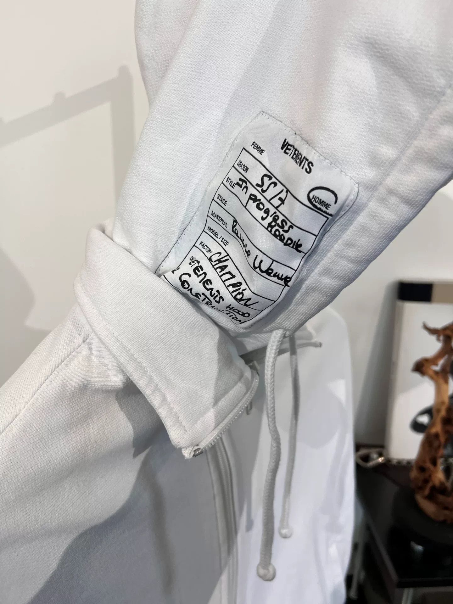 Vetements Vetements x Champion Hooded Zip Sweatshirt Size US S / EU 44-46 / 1 - 4 Thumbnail