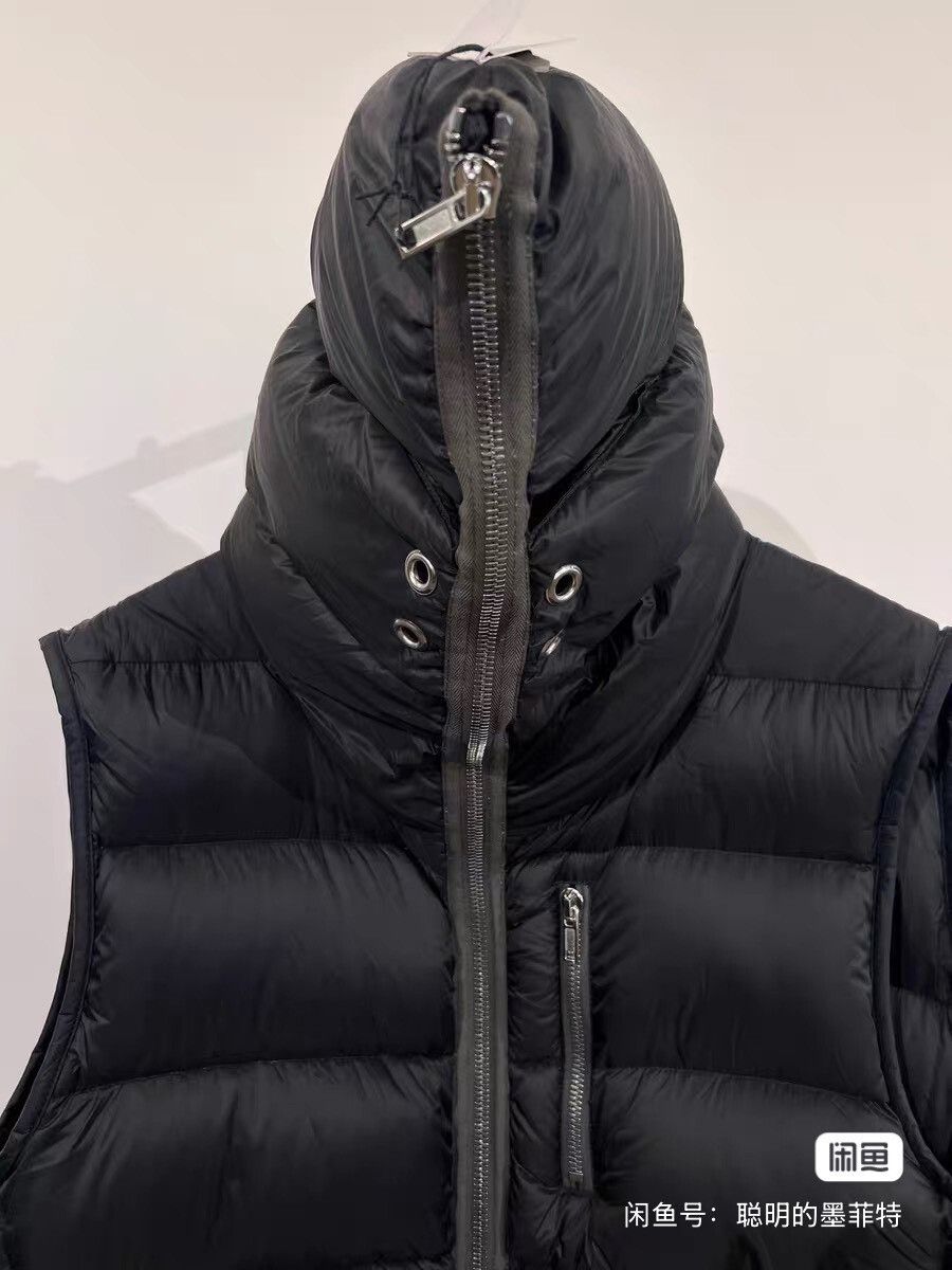 Rick Owens Rick Owens Shark Head Down Vest Size US M / EU 48-50 / 2 - 4 Thumbnail