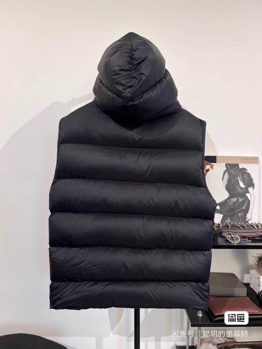 Rick Owens Rick Owens Shark Head Down Vest Size US M / EU 48-50 / 2 - 3 Thumbnail