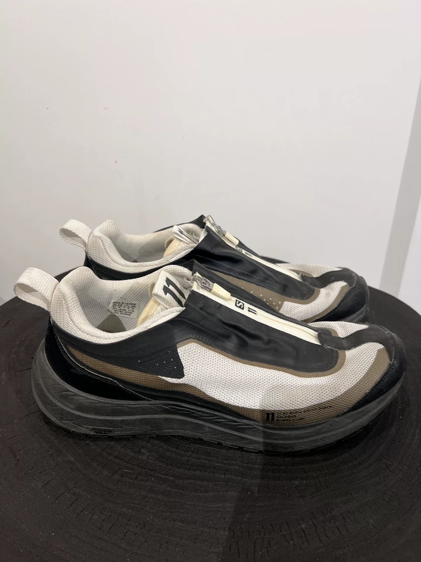 11 By Boris Bidjan Saberi 11 Boris Bidjan Saberi Salomon Bamba 2 Low Size US 10 / EU 43 - 2 Thumbnail