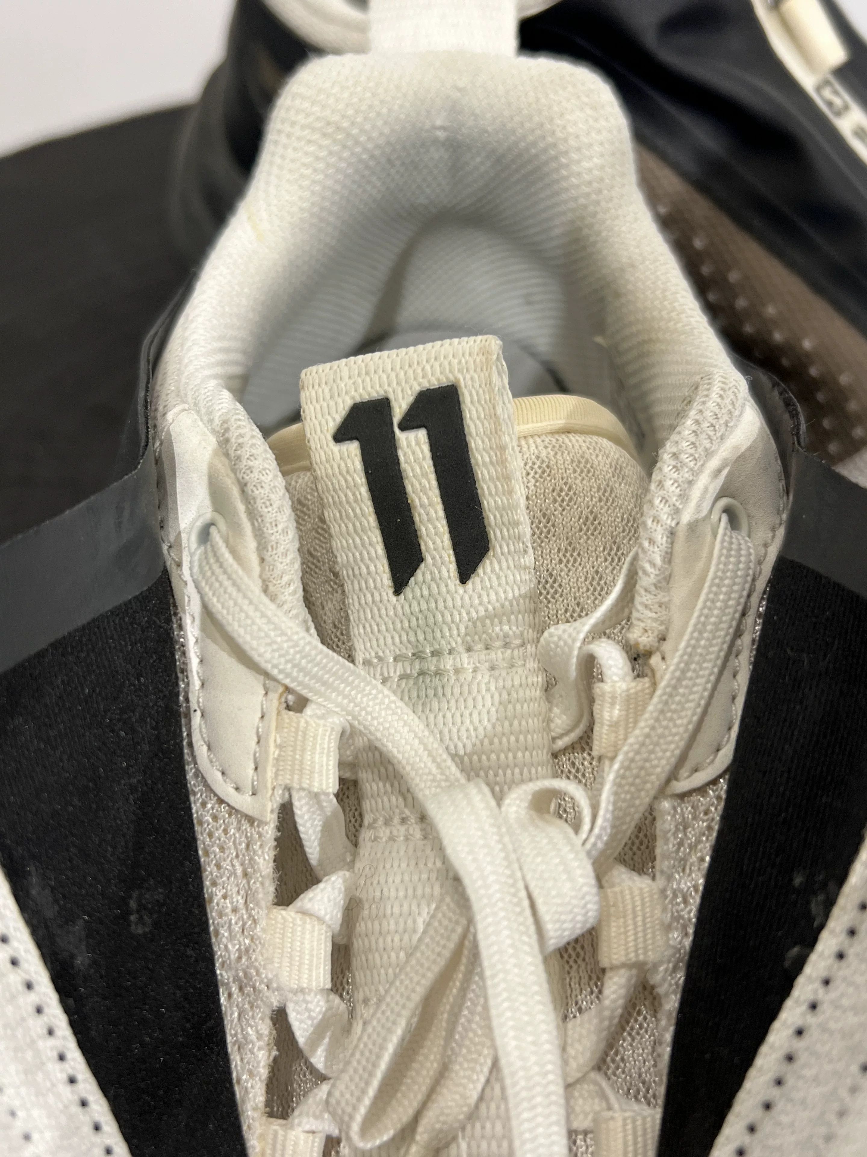 11 By Boris Bidjan Saberi 11 Boris Bidjan Saberi Salomon Bamba 2 Low Size US 10 / EU 43 - 5 Thumbnail