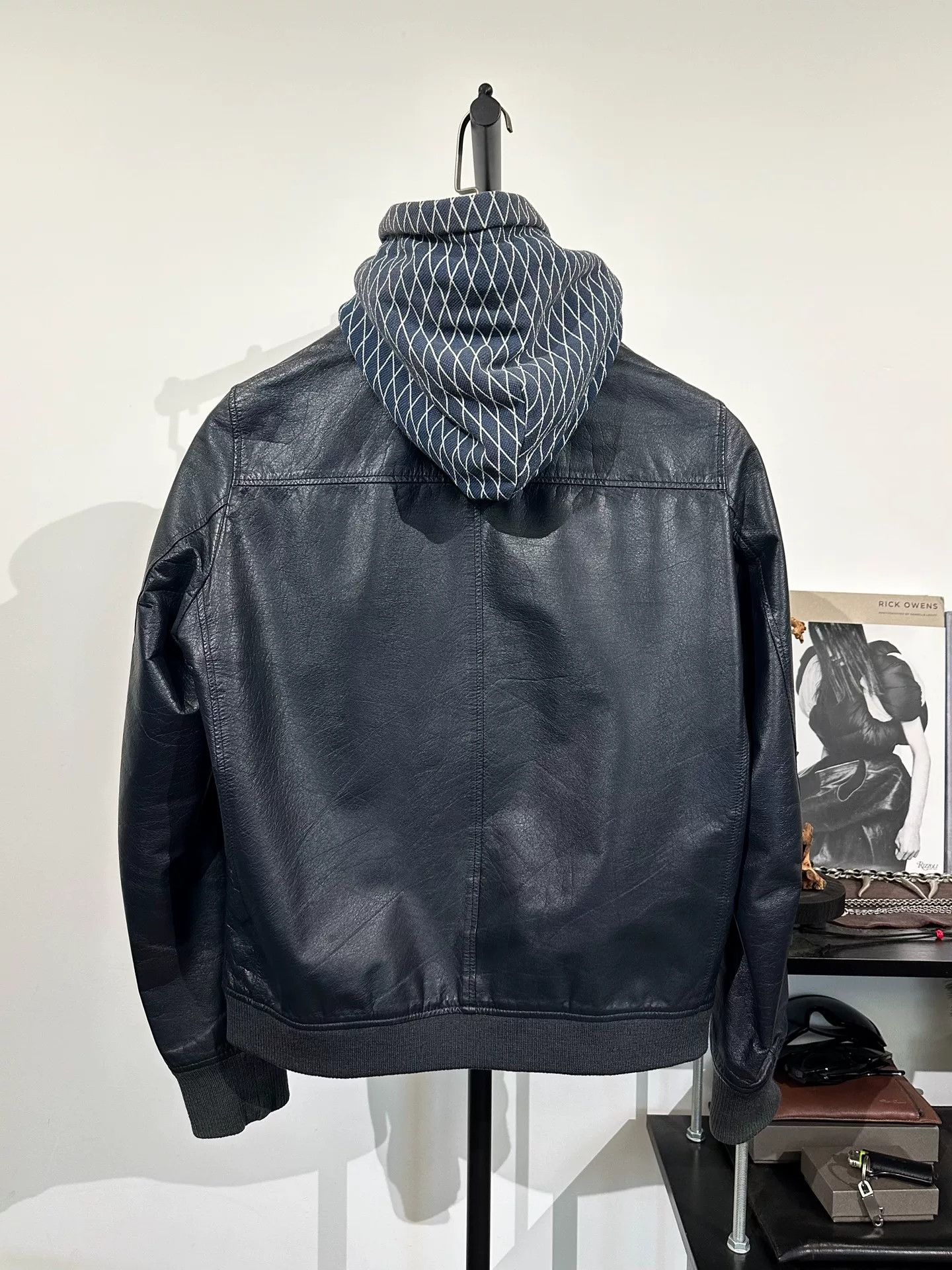 Jun Takahashi Undercover Jun Takahashi Hooded Cowhide Biker Jacket Size US L / EU 52-54 / 3 - 4 Thumbnail
