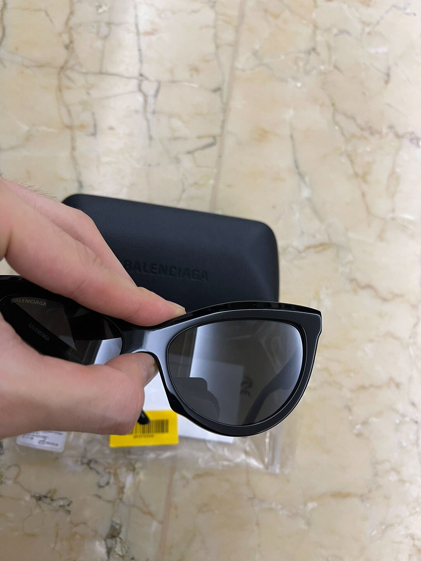 Balenciaga Balenciaga Bat Frame Double B Logo Sunglasses Size ONE SIZE - 5 Thumbnail