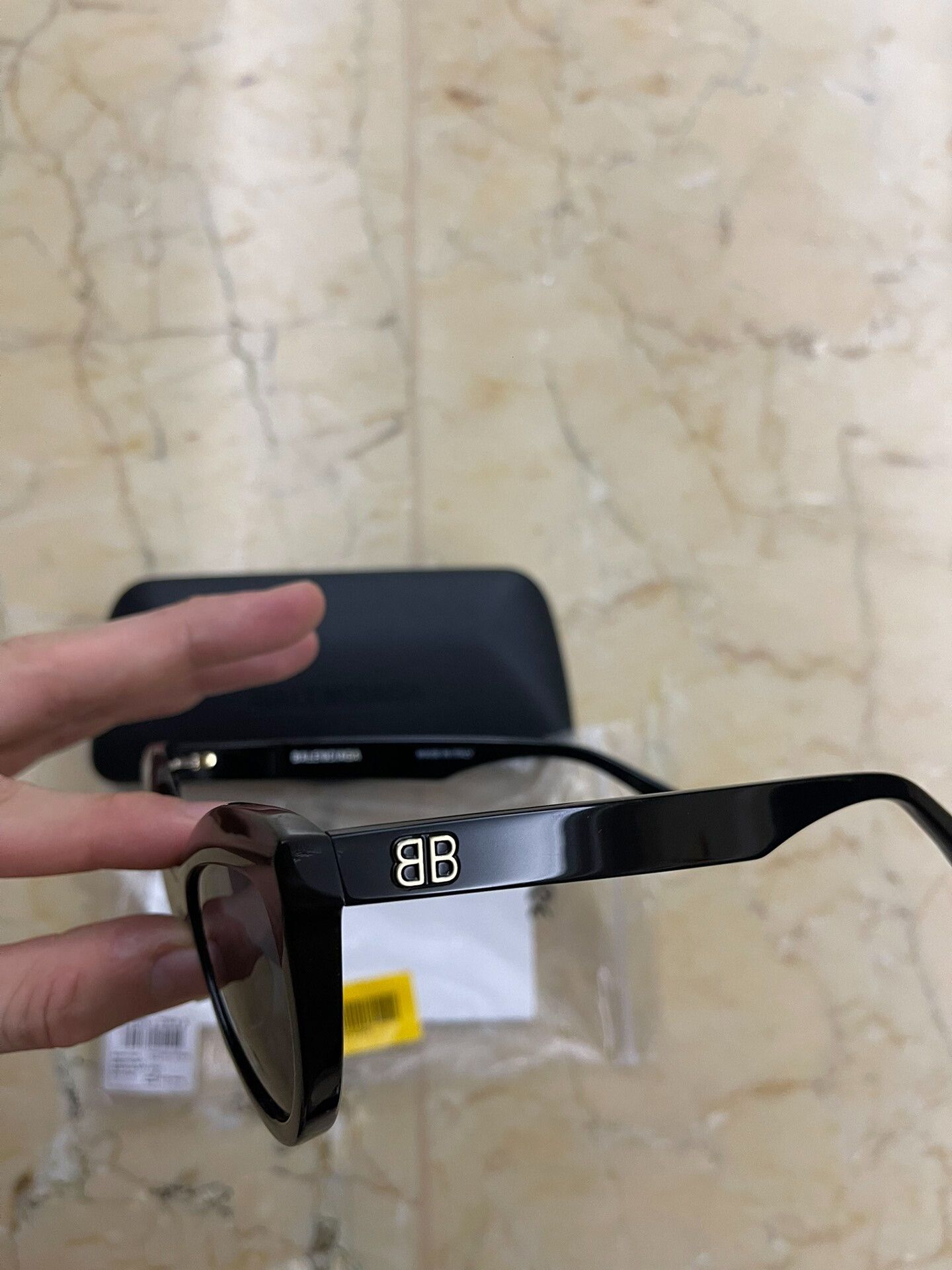 Balenciaga Balenciaga Bat Frame Double B Logo Sunglasses Size ONE SIZE - 4 Thumbnail