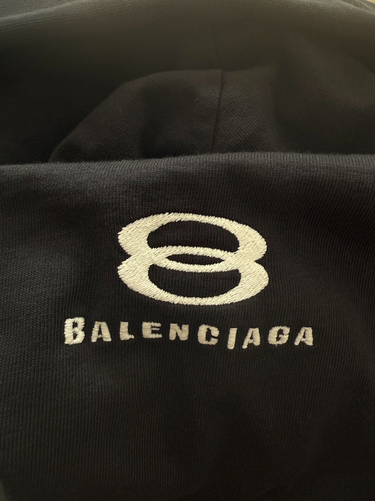 Balenciaga Balenciaga Four-Sleeve Double Ring Logo Black Hoodie Size L / US 10 / IT 46 - 4 Thumbnail