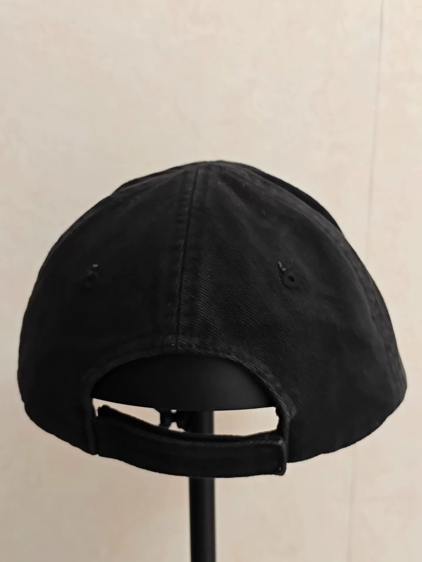 Balenciaga Balenciaga Runway Coca-Cola Notched Cap Size ONE SIZE - 3 Thumbnail