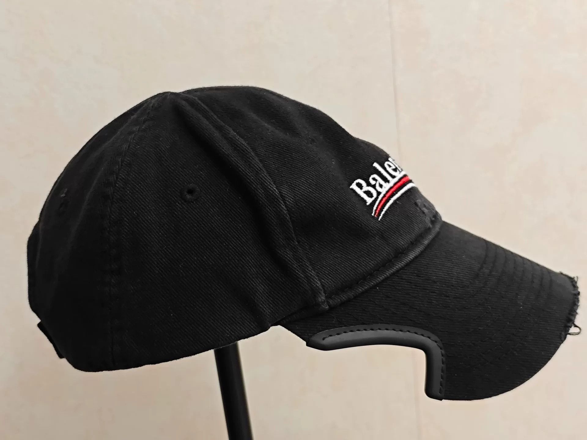 Balenciaga Balenciaga Runway Coca-Cola Notched Cap Size ONE SIZE - 4 Thumbnail