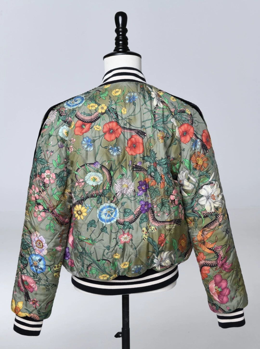 Gucci Gucci 18SS Floral Snake Silk Baseball Jacket Size US M / EU 48-50 / 2 - 2 Thumbnail