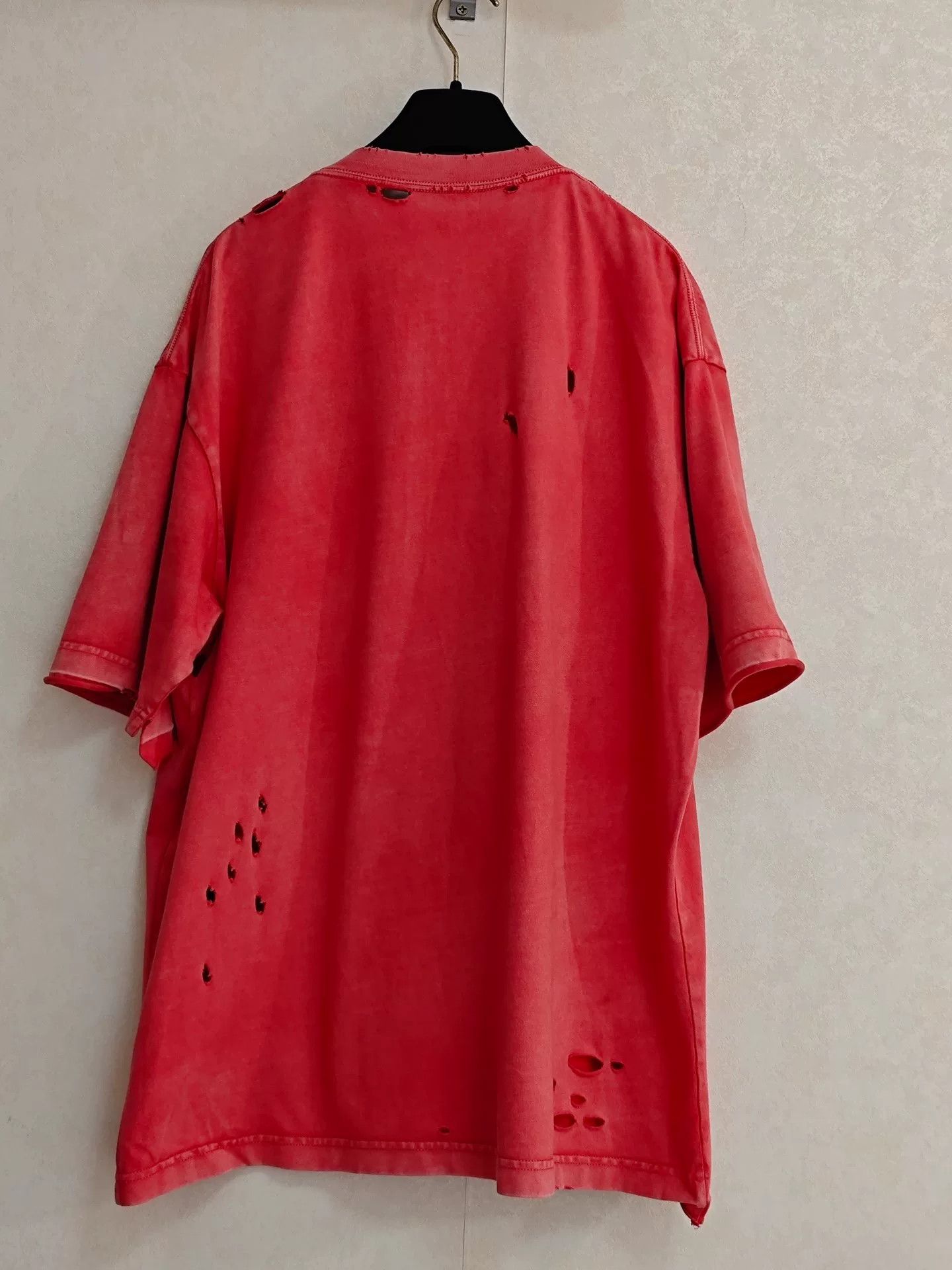 Balenciaga Balenciaga Show Hole Double B Logo Tee Size US XS / EU 42 / 0 - 2 Thumbnail