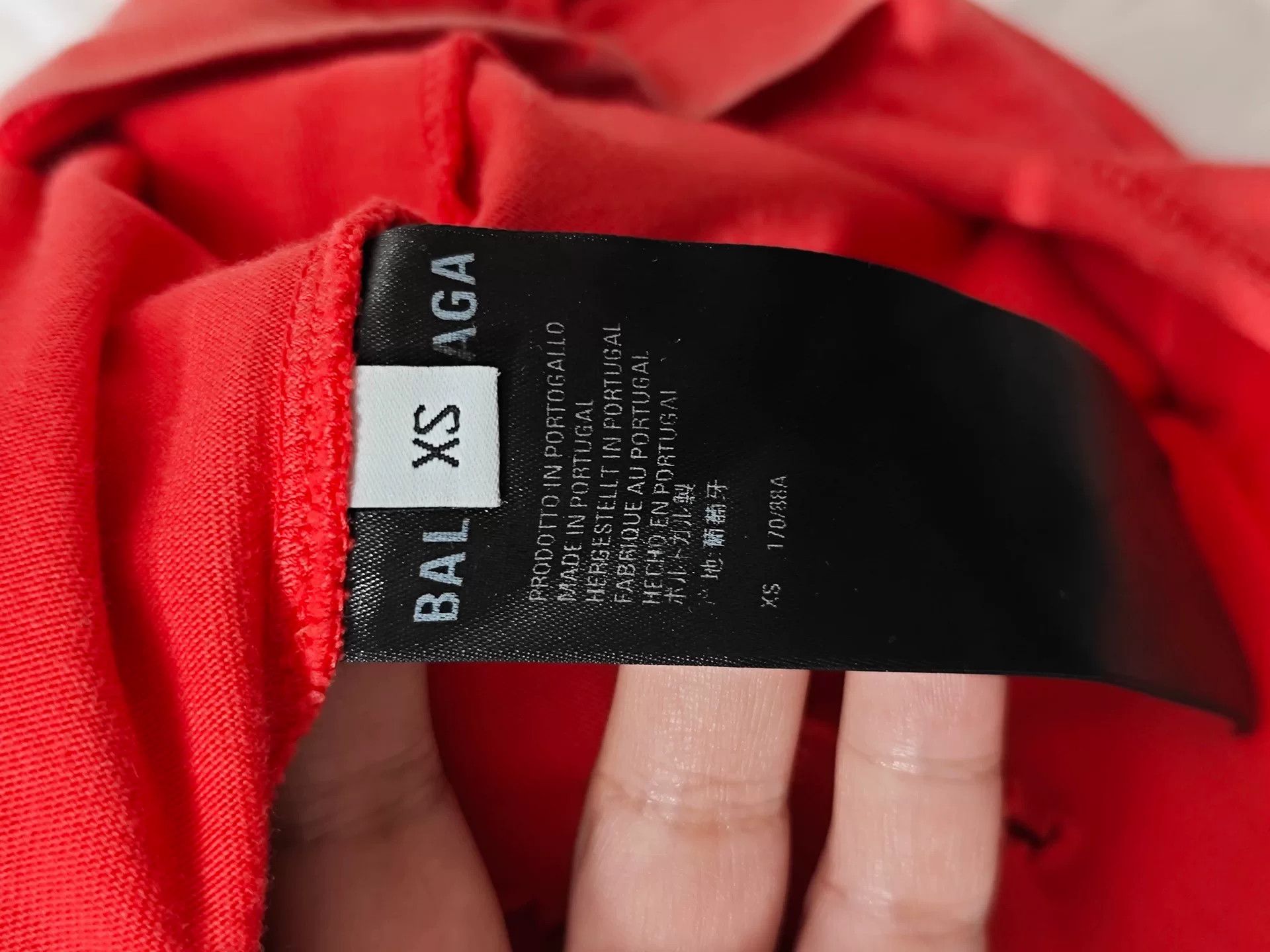 Balenciaga Balenciaga Show Hole Double B Logo Tee Size US XS / EU 42 / 0 - 5 Thumbnail