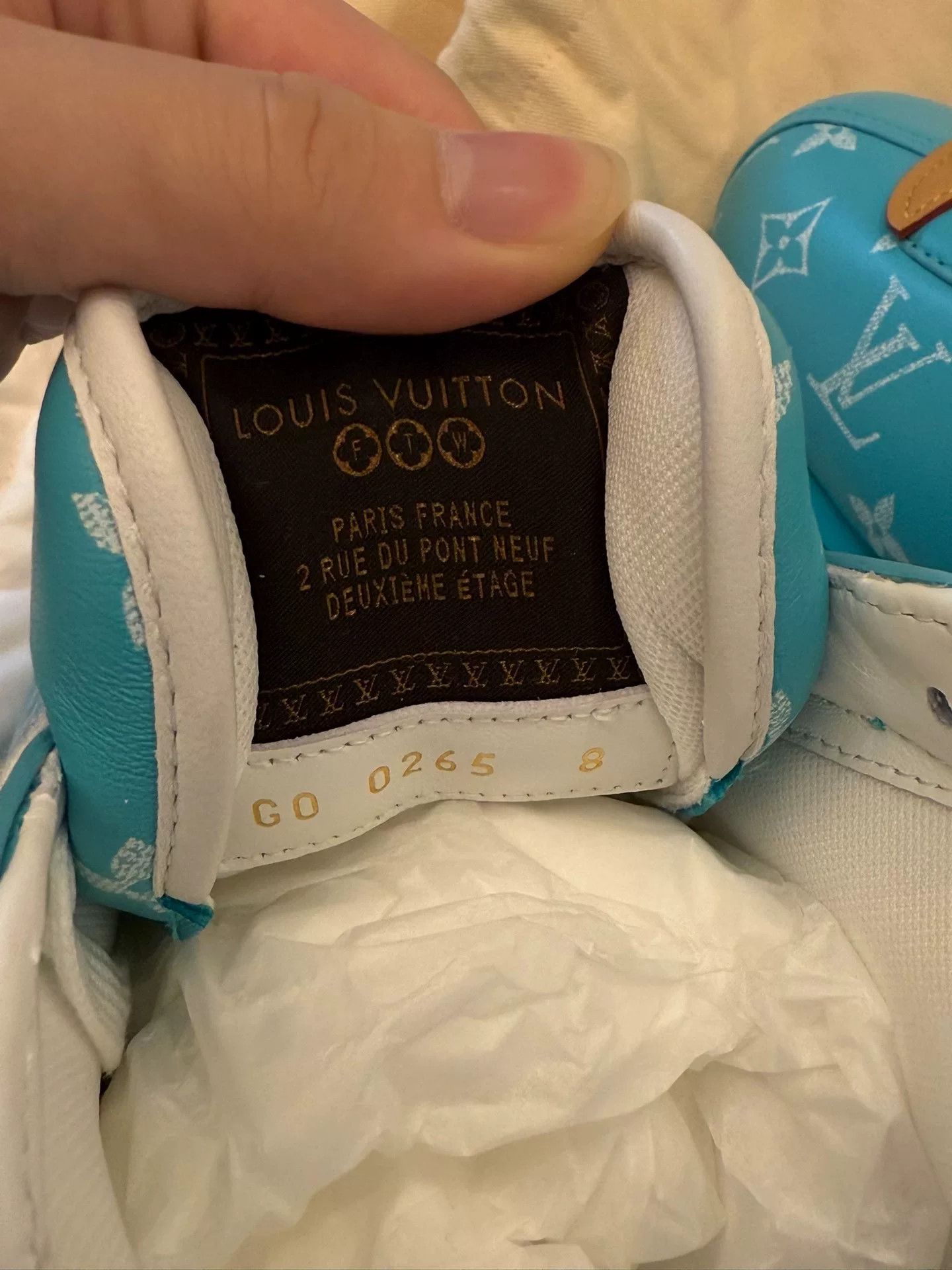 Louis Vuitton Louis Vuitton Nigo Buttersoft Tiffany Blue Sneaker Size US 8 / EU 41 - 3 Thumbnail