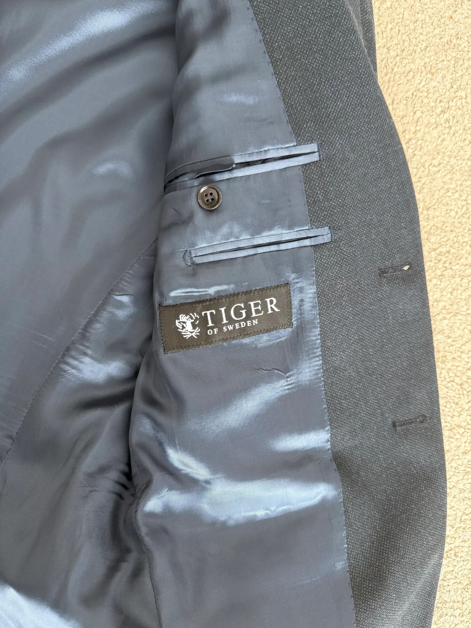 Tiger of Sweden Tiger of Sweden Jile Blazer Size 40R - 2 Thumbnail