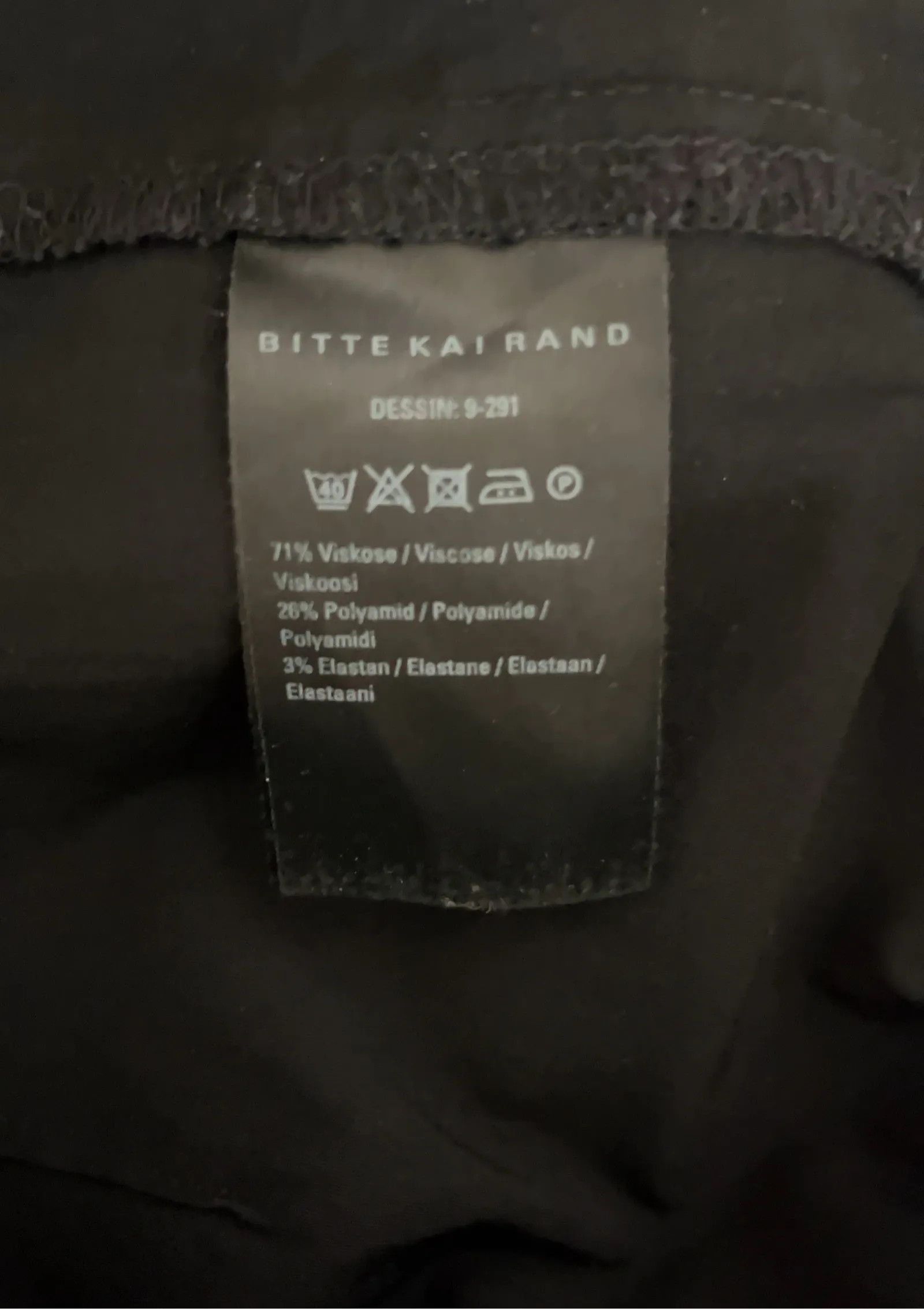 Kai Bitte Kai Rand Magic stretch Skirt Size 27" / US 4 / IT 40 - 3 Thumbnail