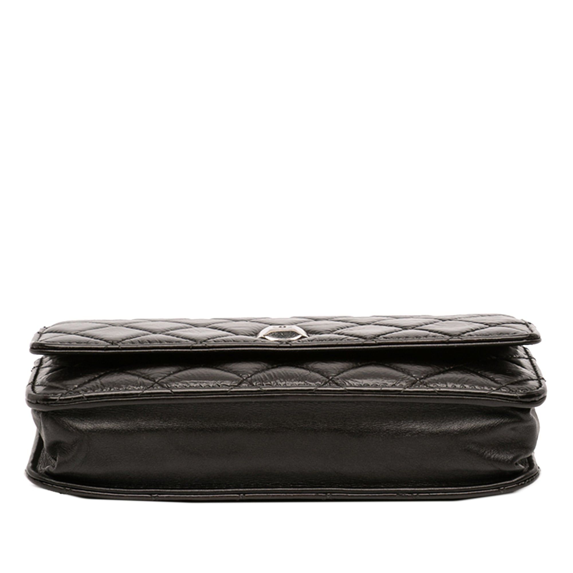 Chanel CC Quilted Crinkled Patent Wallet On Chain Size ONE SIZE - 3 Thumbnail