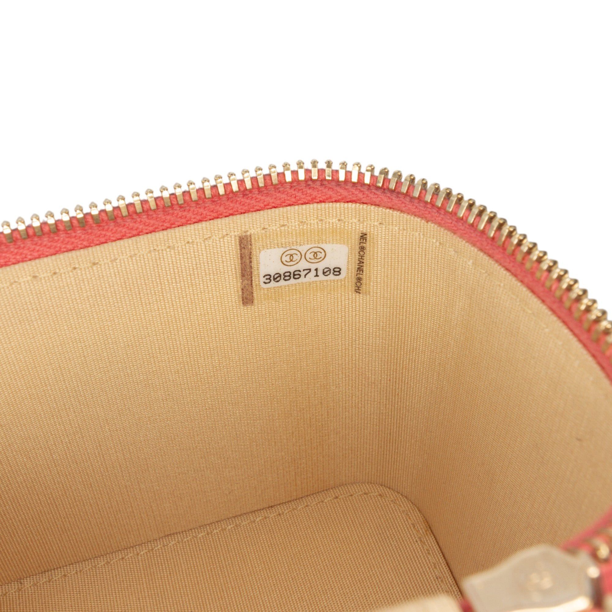 Chanel Mini Quilted Lambskin Pearl Crush Vanity Case With Chain Size ONE SIZE - 6 Thumbnail