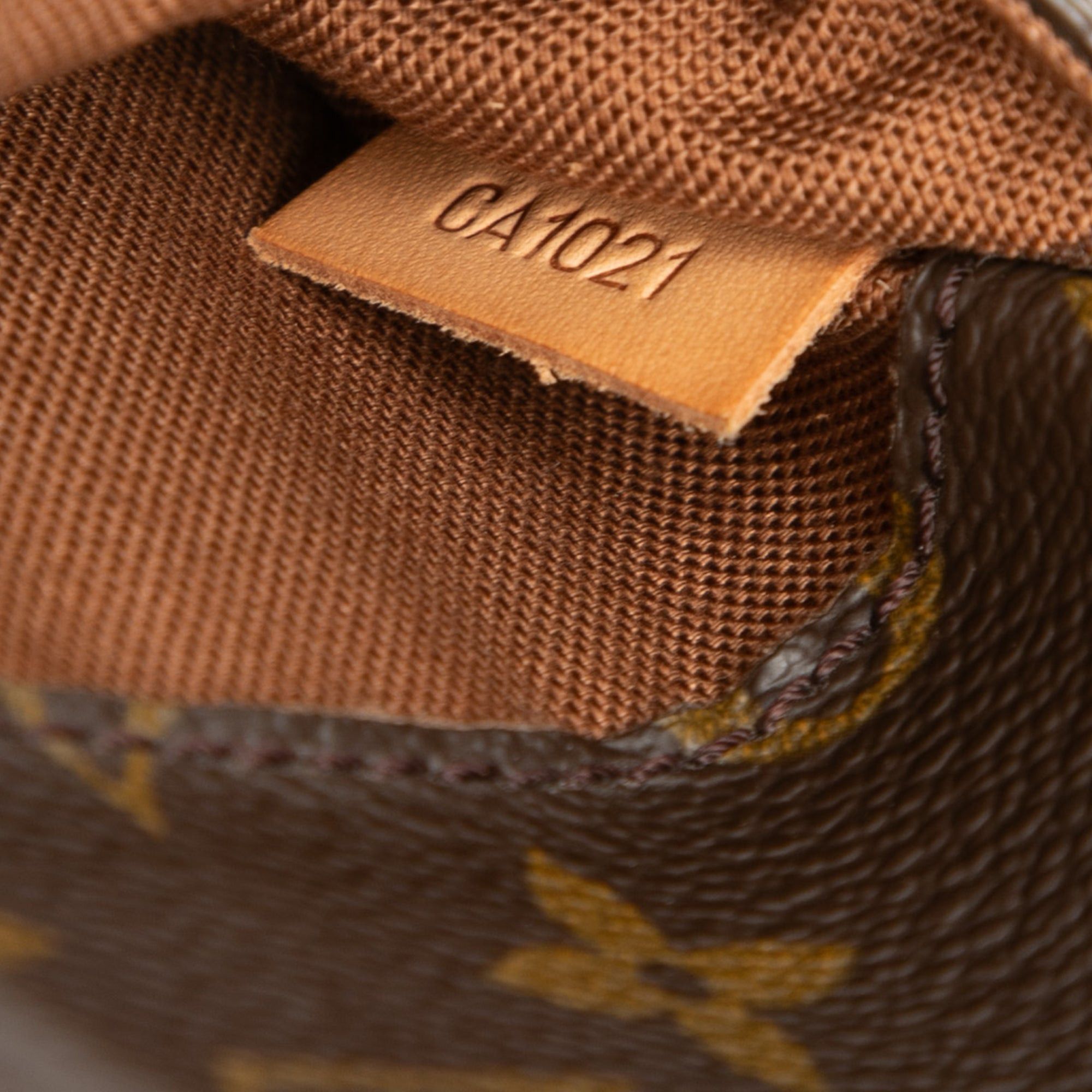 Louis Vuitton Monogram Pochette Gange Size ONE SIZE - 6 Thumbnail
