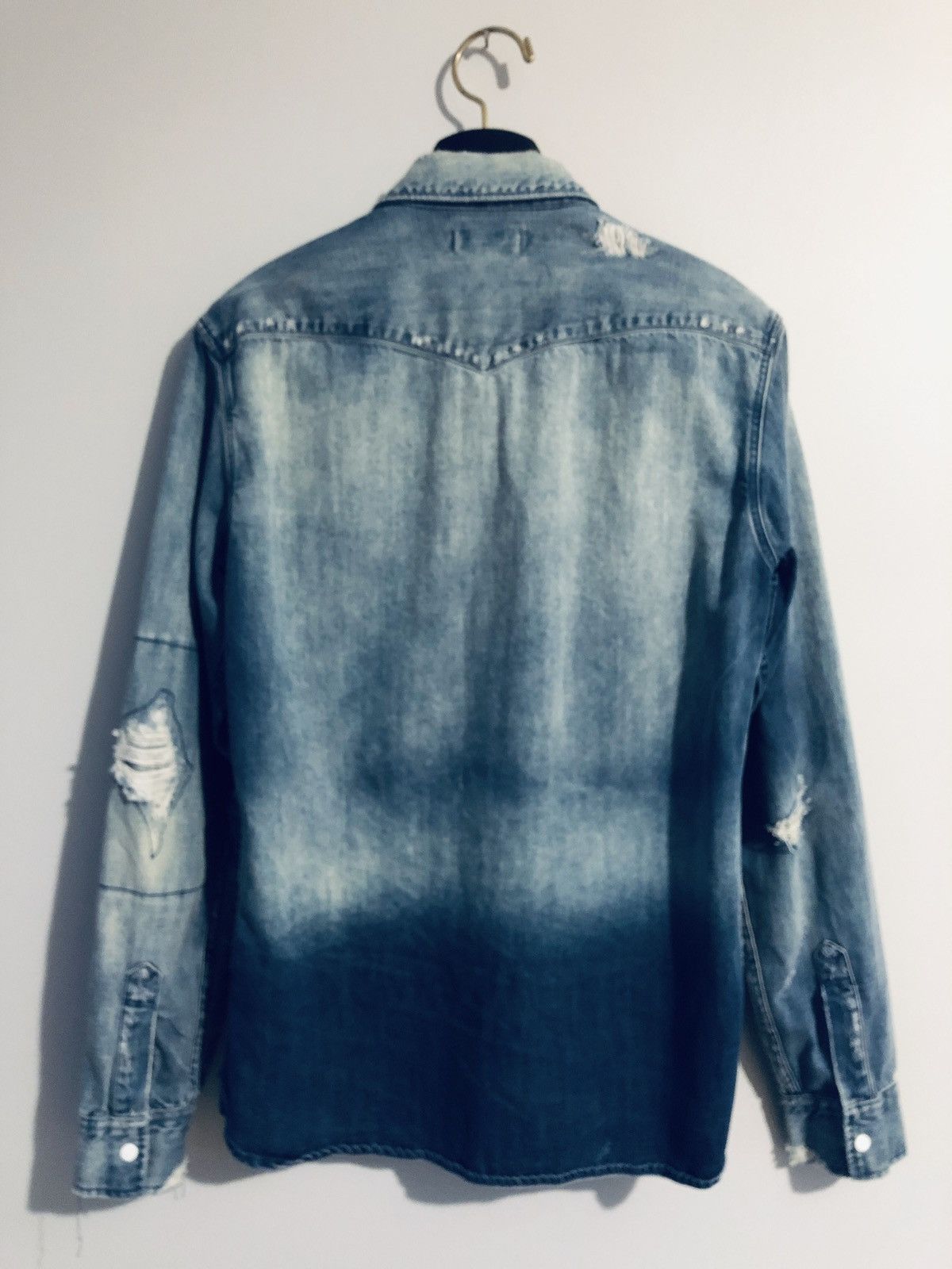 Allsaints Allsaints Slim-Fit Distressed Button Down Denim shirt Size US S / EU 44-46 / 1 - 4 Thumbnail