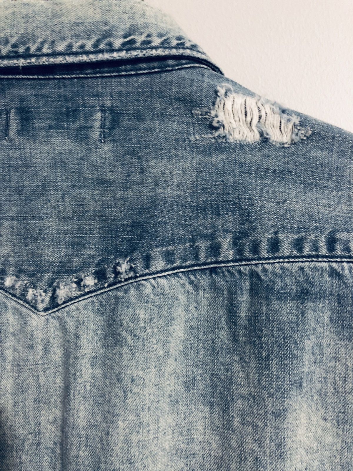 Allsaints Allsaints Slim-Fit Distressed Button Down Denim shirt Size US S / EU 44-46 / 1 - 5 Thumbnail