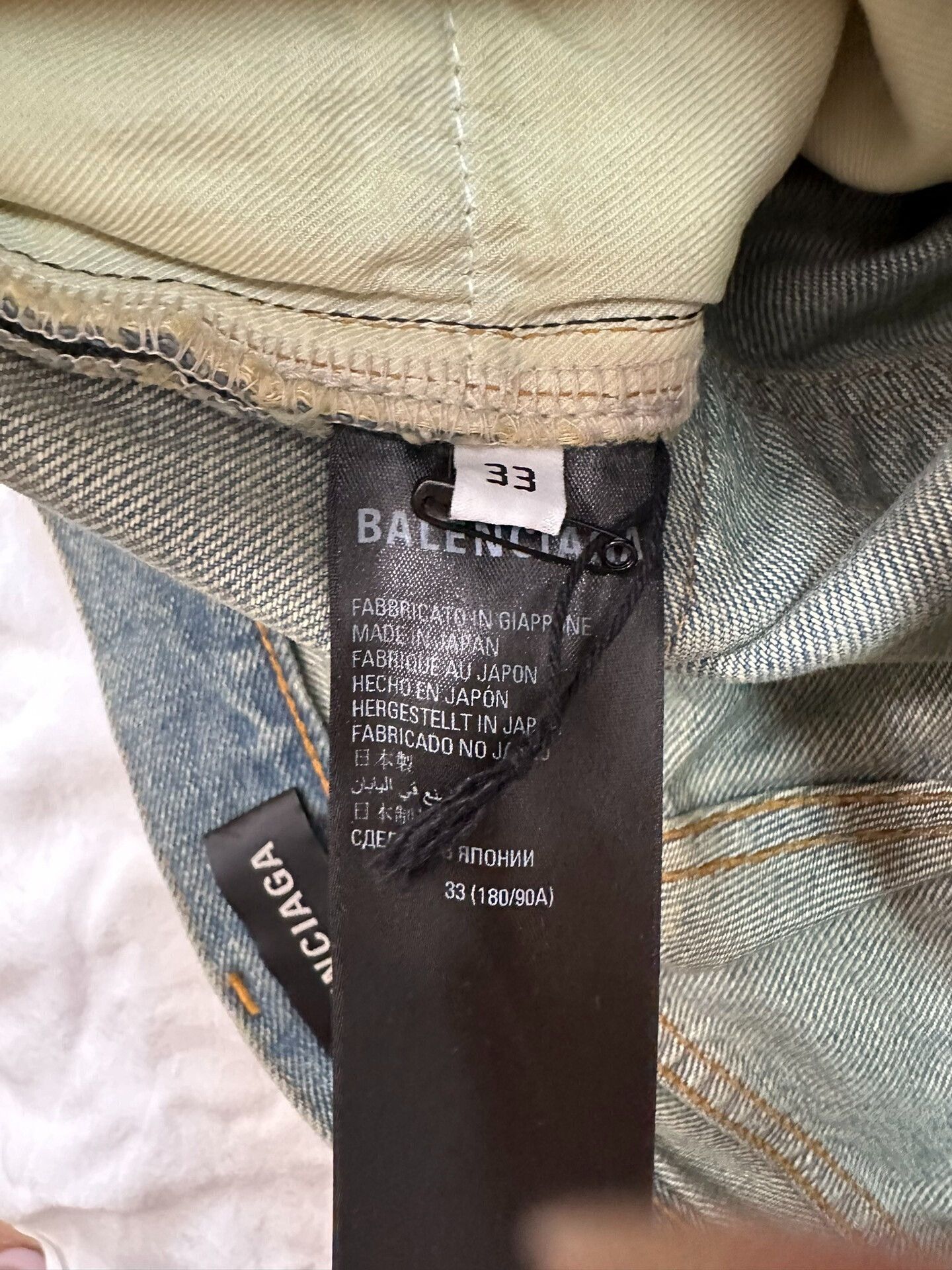 Balenciaga Balenciaga Runway Split Hem Jeans Size US 34 / EU 50 - 7 Thumbnail