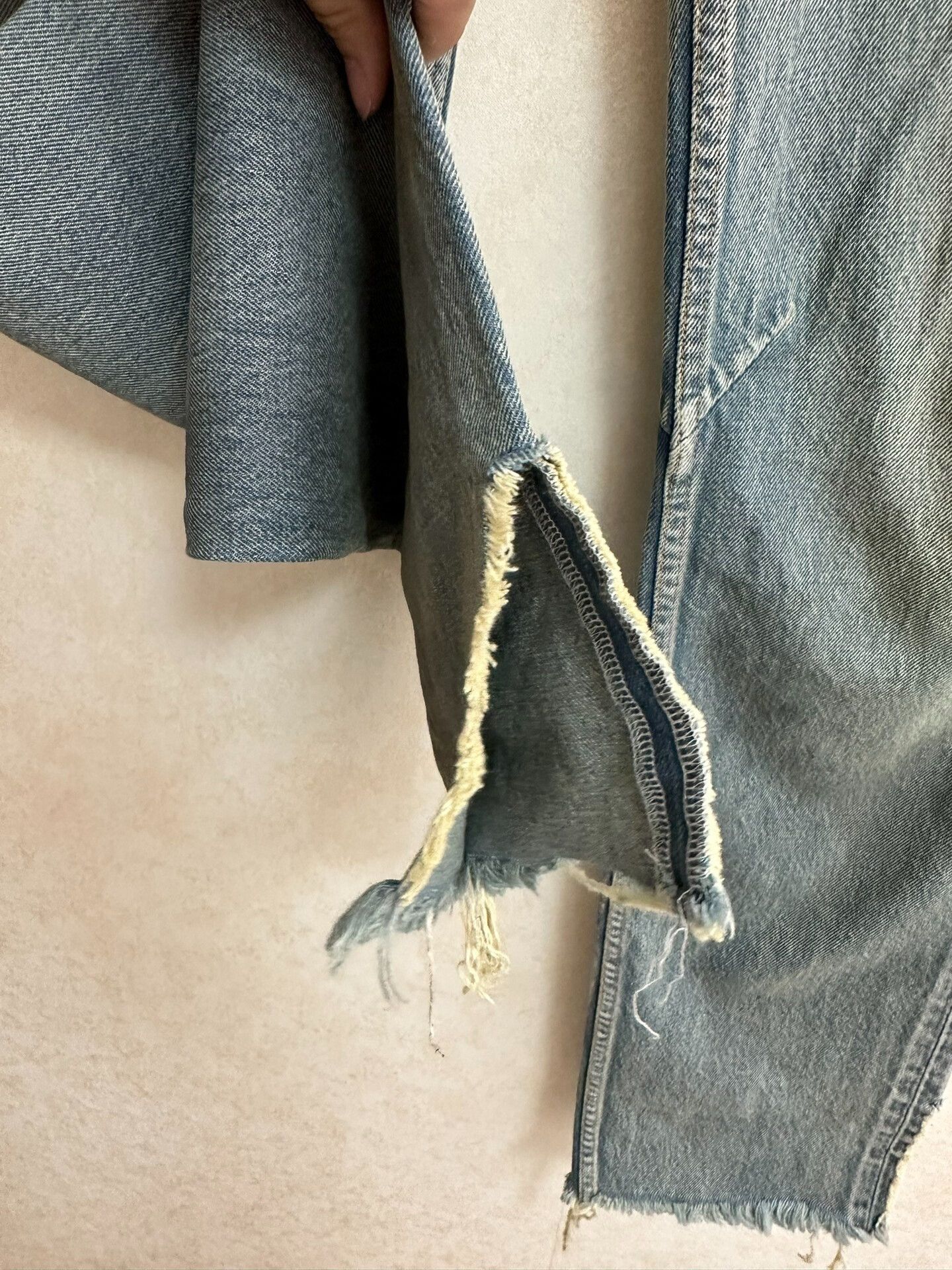 Balenciaga Balenciaga Runway Split Hem Jeans Size US 34 / EU 50 - 4 Thumbnail