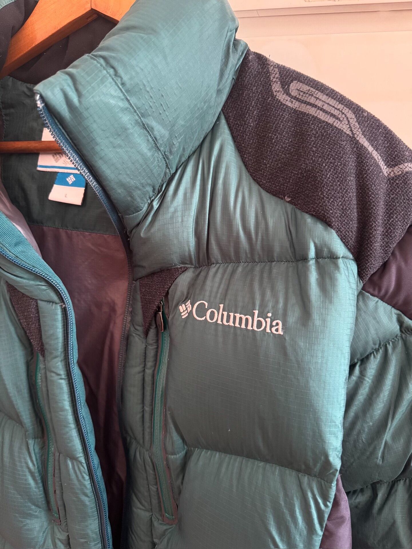 Patagonia Columbia Green Puffer Down Jacket Size US L / EU 52-54 / 3 - 4 Thumbnail