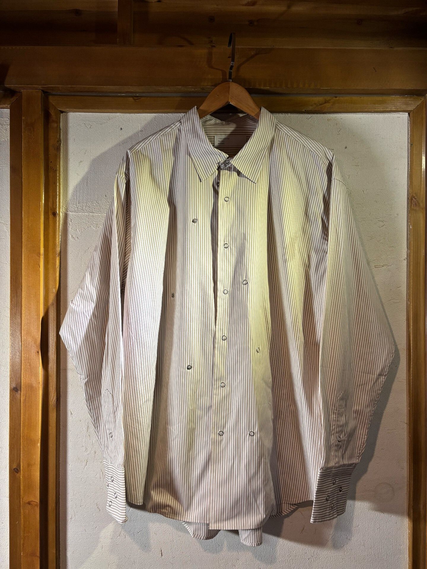 Beams Plus International Gallery Beams Multi-Button Shirt Size US L / EU 52-54 / 3 - 3 Thumbnail