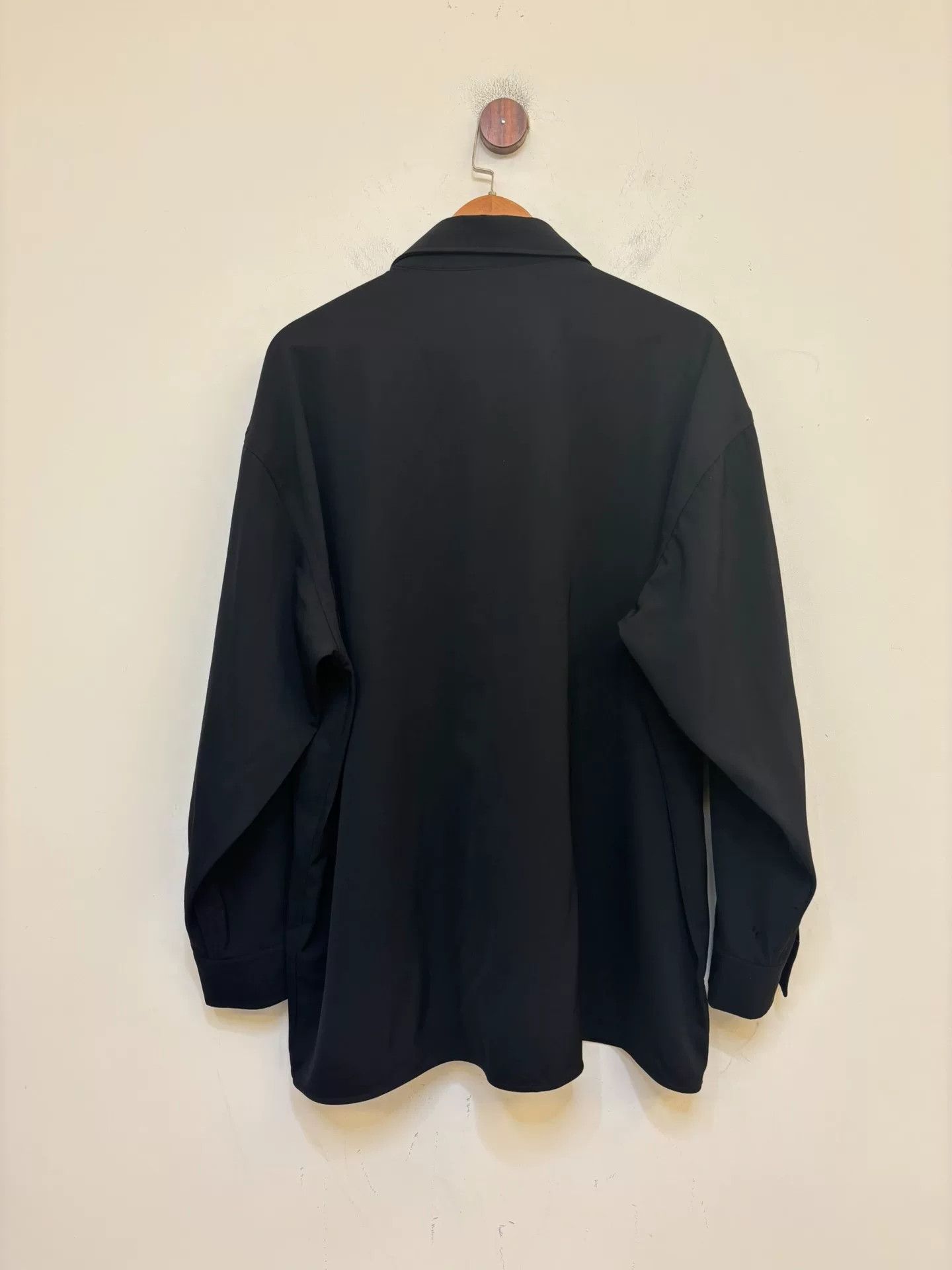 Balenciaga Balenciaga Fine Wool Shirt Size US L / EU 52-54 / 3 - 7 Thumbnail