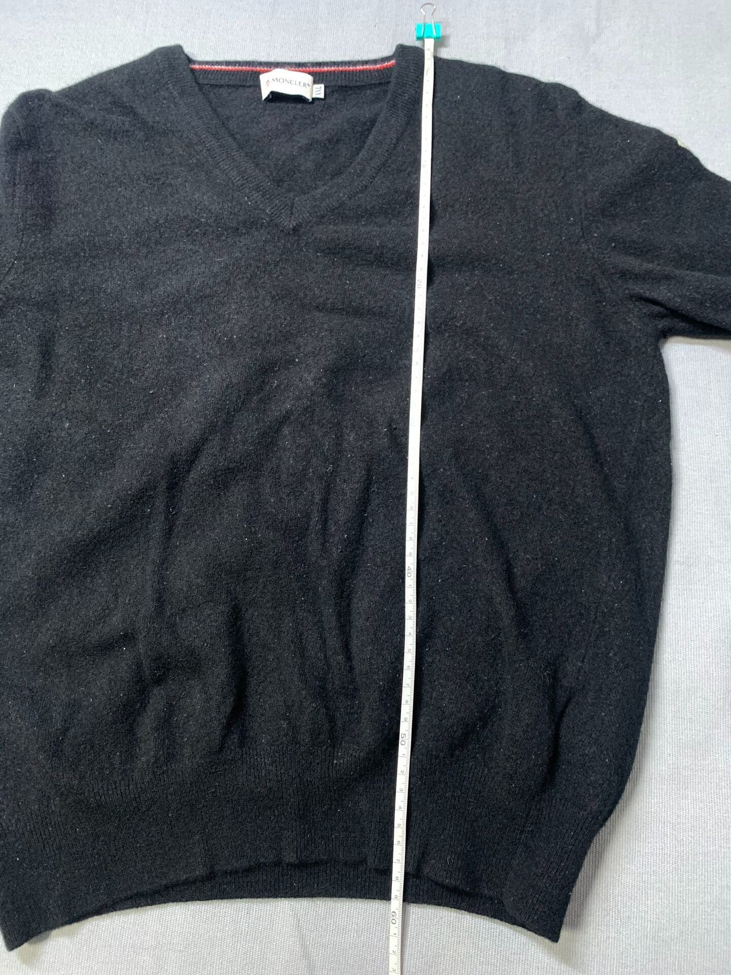 Moncler Moncler V-neck Logo Stripe Sweater Size US XXL / EU 58 / 5 - 8 Thumbnail