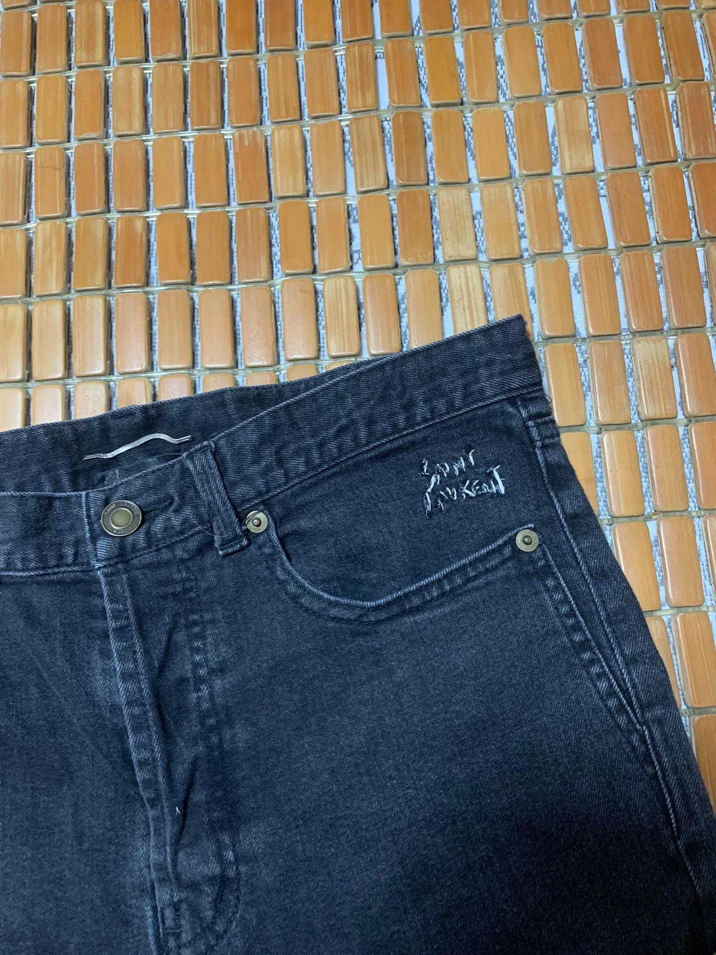 Saint Laurent Paris Saint Laurent SLP Embroidered Washed Jeans Size US 31 - 2 Thumbnail