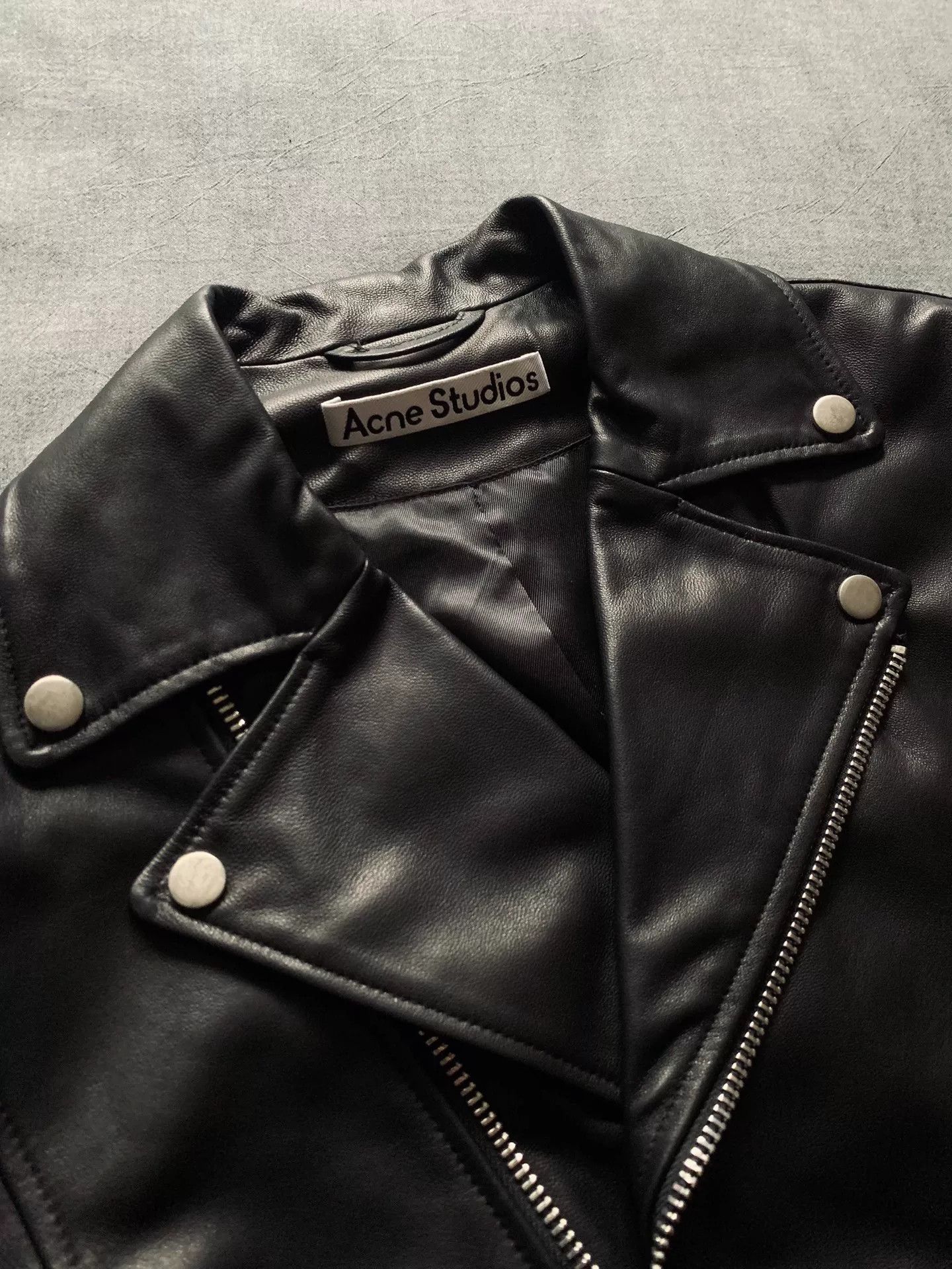 Acne Studios Acne Studios Lambskin Multi-Zip Moto Jacket Size US S / EU 44-46 / 1 - 4 Thumbnail