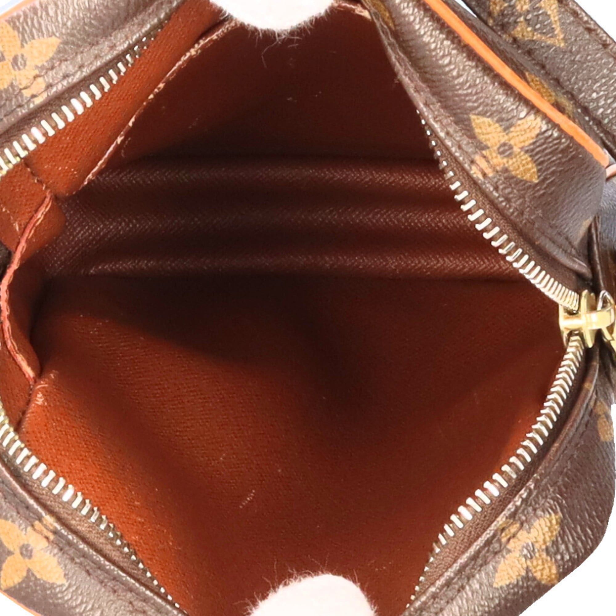 Louis Vuitton Pre-owned Louis Vuitton Danube Monogram Shoulder Bag in Canvas (M45266) Brown. Women's. Size ONE SIZE - 8 Thumbnail