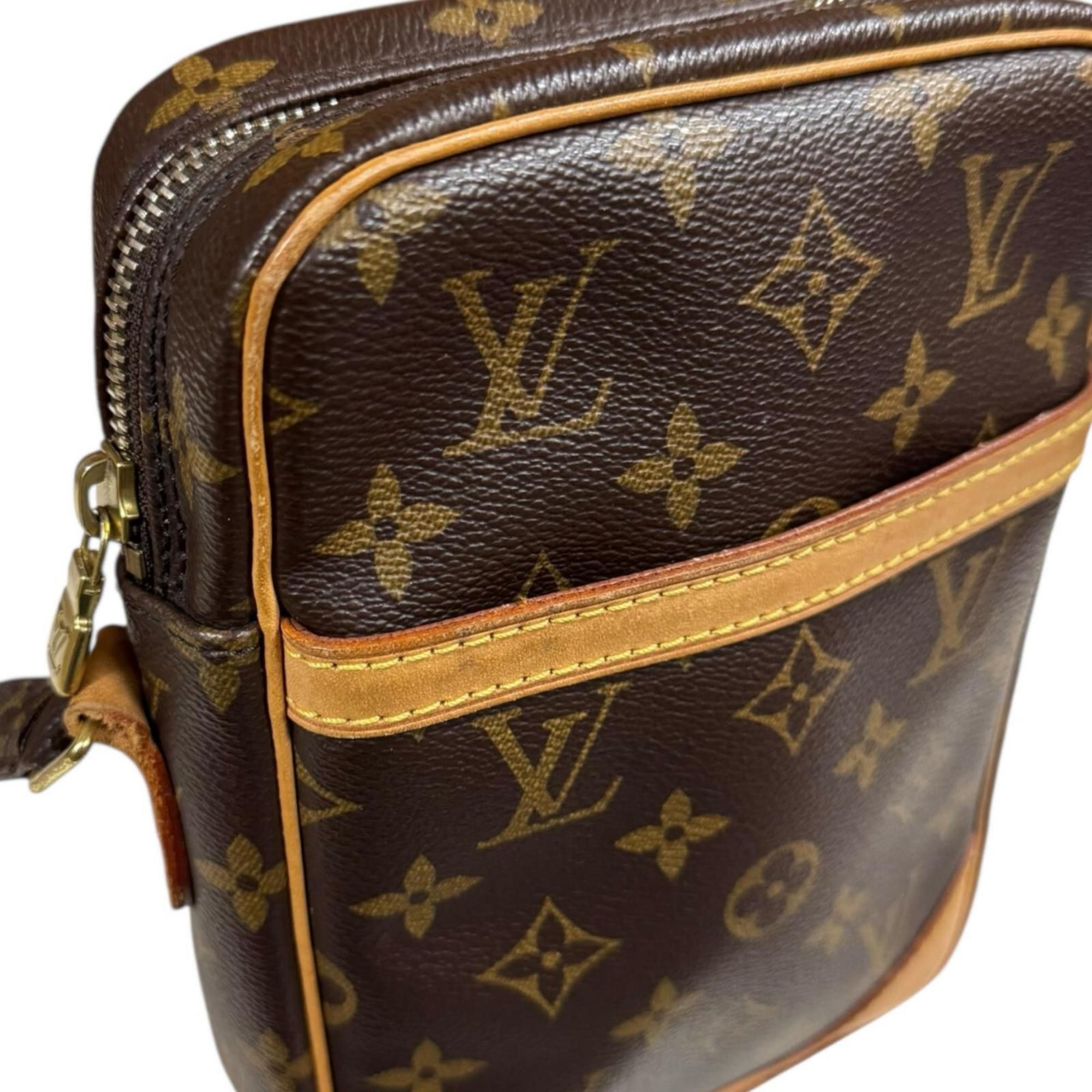 Louis Vuitton Pre-owned Louis Vuitton Danube Monogram Shoulder Bag in Canvas (M45266) Brown. Women's. Size ONE SIZE - 13 Thumbnail
