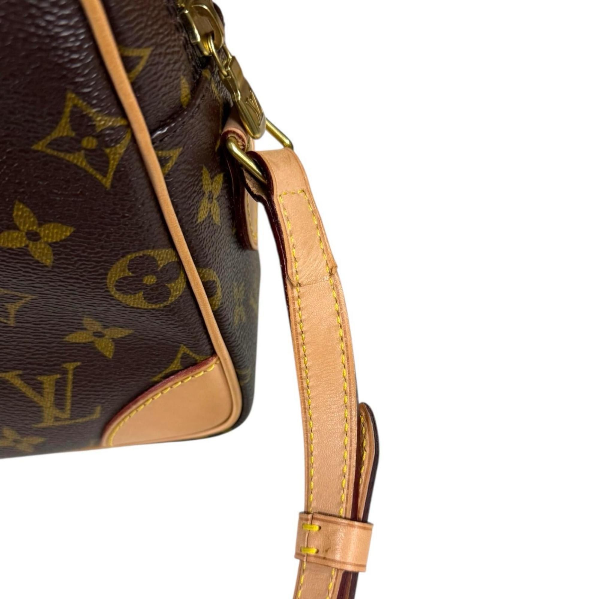 Louis Vuitton Pre-owned Louis Vuitton Trocadero 27 Monogram Shoulder Bag in Canvas (M51274) Brown. Women's. Size ONE SIZE - 11 Thumbnail